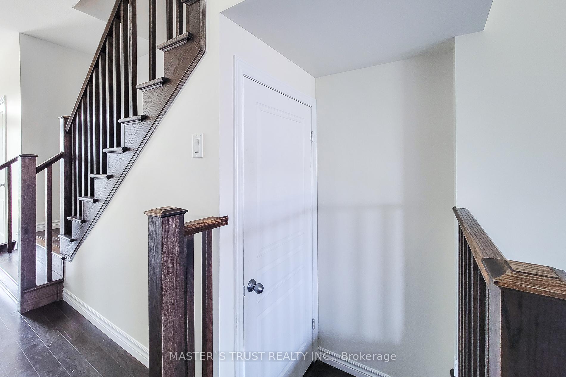 Photo 35 of 74 Vinton Road, Hamilton, Meadowlands — HOMEH