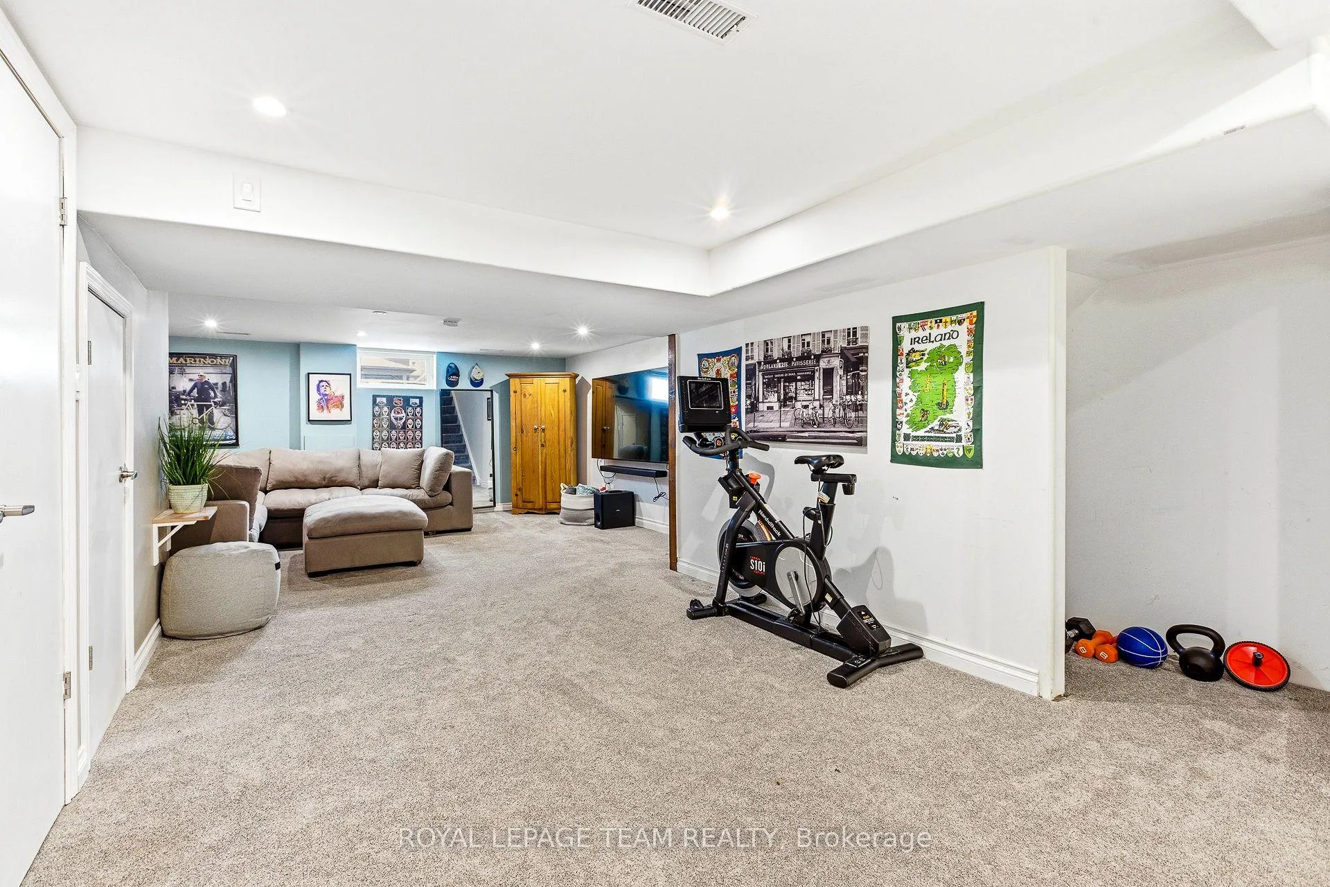 Photo 26 of 45 Harmer Avenue N, Ottawa, Ottawa West — HOMEH