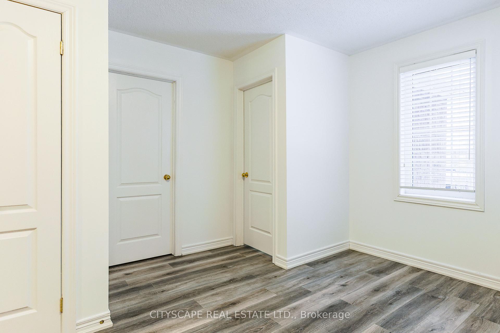 Photo 44 of 46 Bridgenorth Crescent, Hamilton, Winona Park — HOMEH