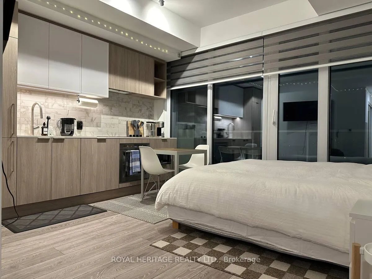 Photo 16 of Unit 711, 2020 Bathurst Street, Toronto, Humewood-Cedarvale — HOMEH