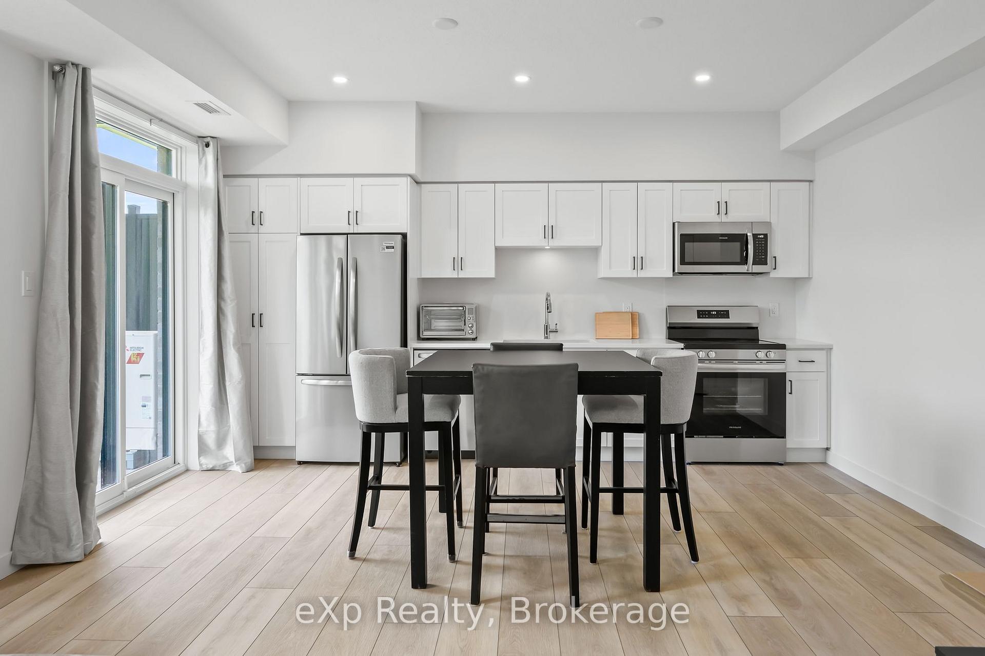 Photo 8 of Unit 148, 824 Woolwich Street, Guelph, Riverside Park — HOMEH