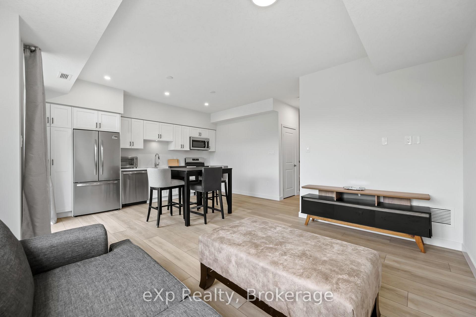 Photo 13 of Unit 148, 824 Woolwich Street, Guelph, Riverside Park — HOMEH