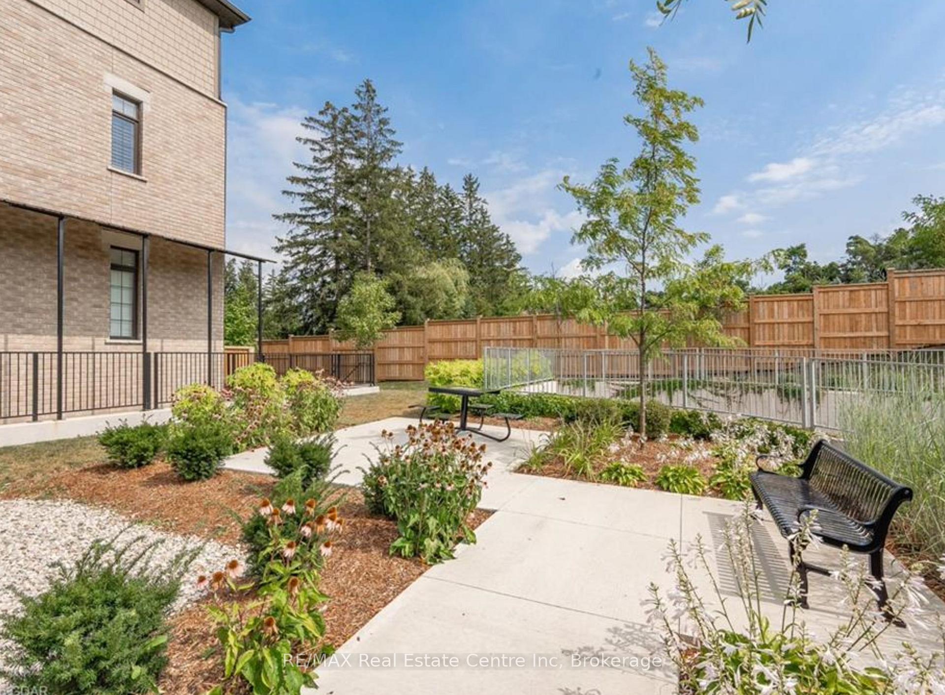Photo 3 of Unit 101, 333 Gosling Gardens, Guelph, Clairfields/Hanlon Business Park — HOMEH