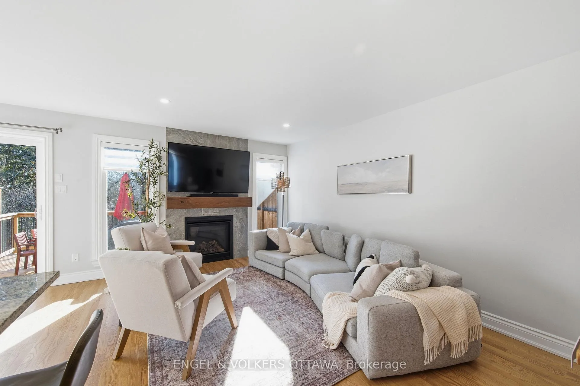 Photo 9 of 86 Porter Street, Ottawa, Stittsville (South) — HOMEH