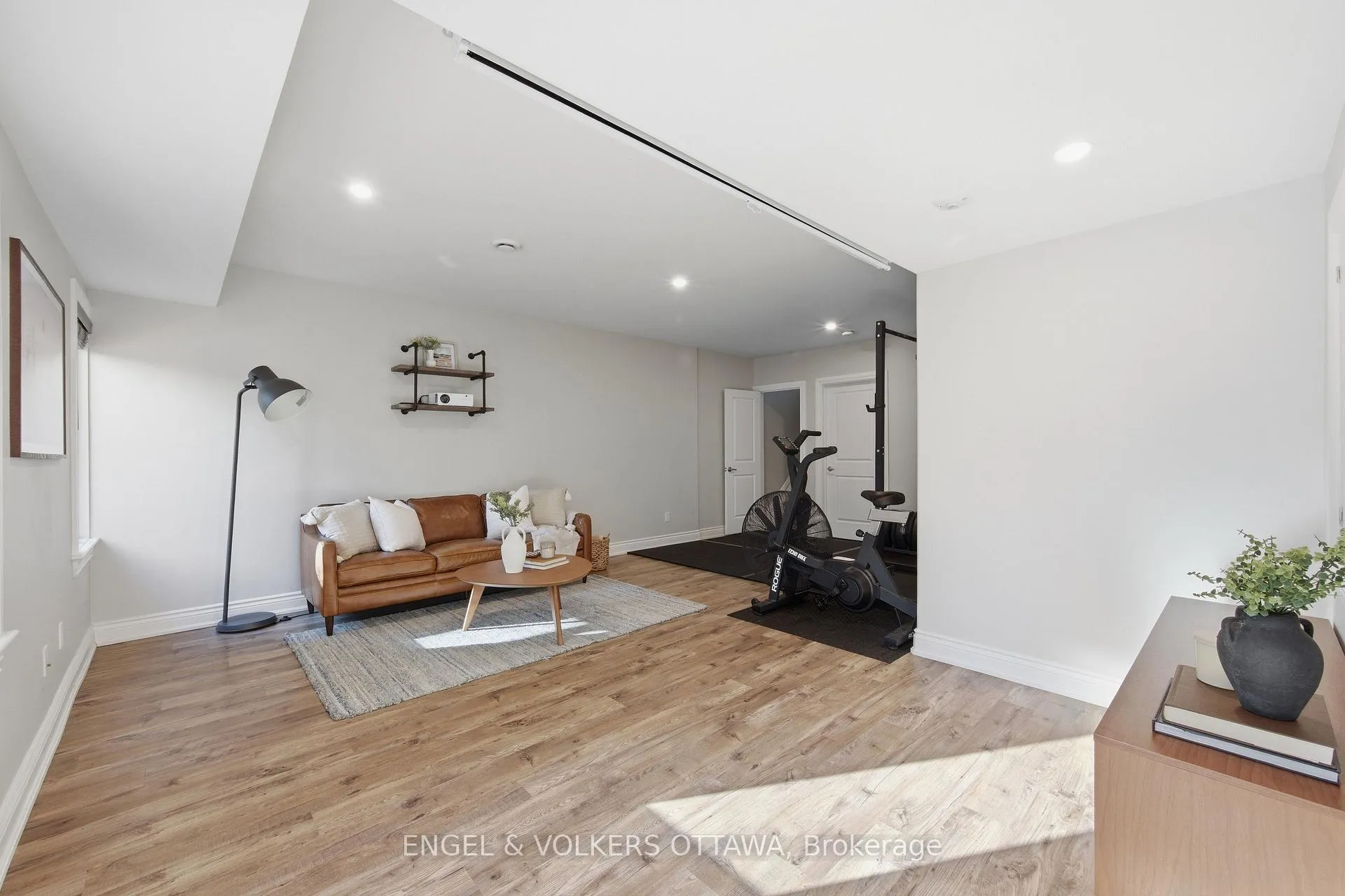 Photo 41 of 86 Porter Street, Ottawa, Stittsville (South) — HOMEH