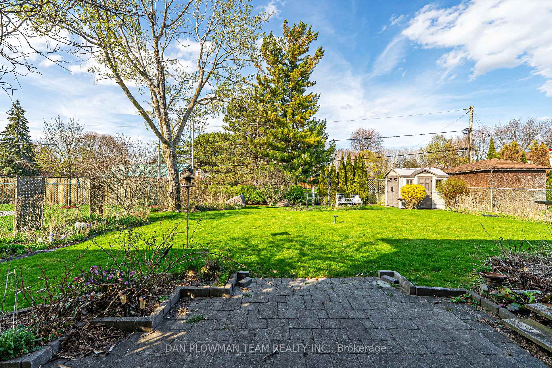 Photo 40 of 80 Dreyer Drive E, Ajax, South East — HOMEH
