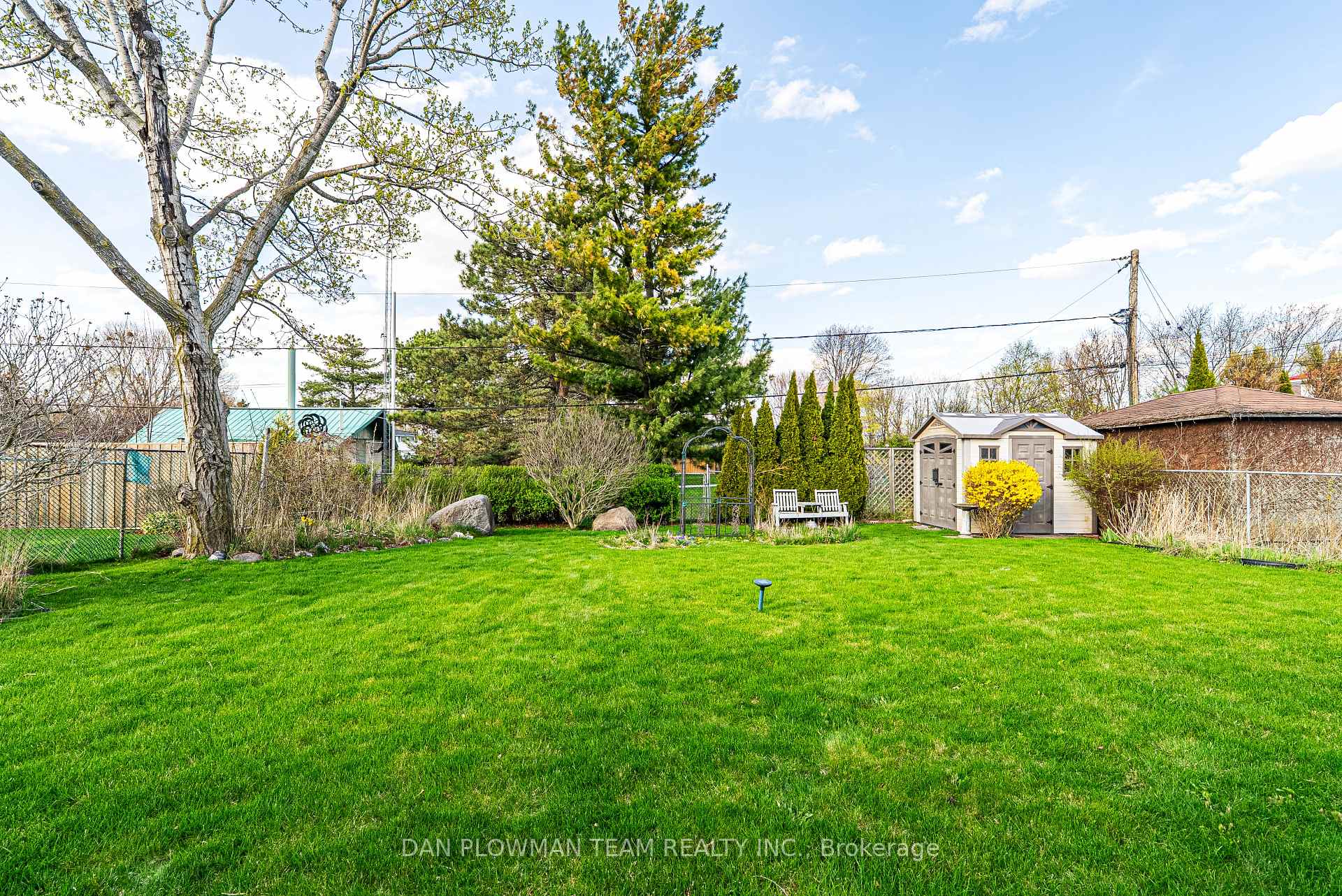 Photo 42 of 80 Dreyer Drive E, Ajax, South East — HOMEH