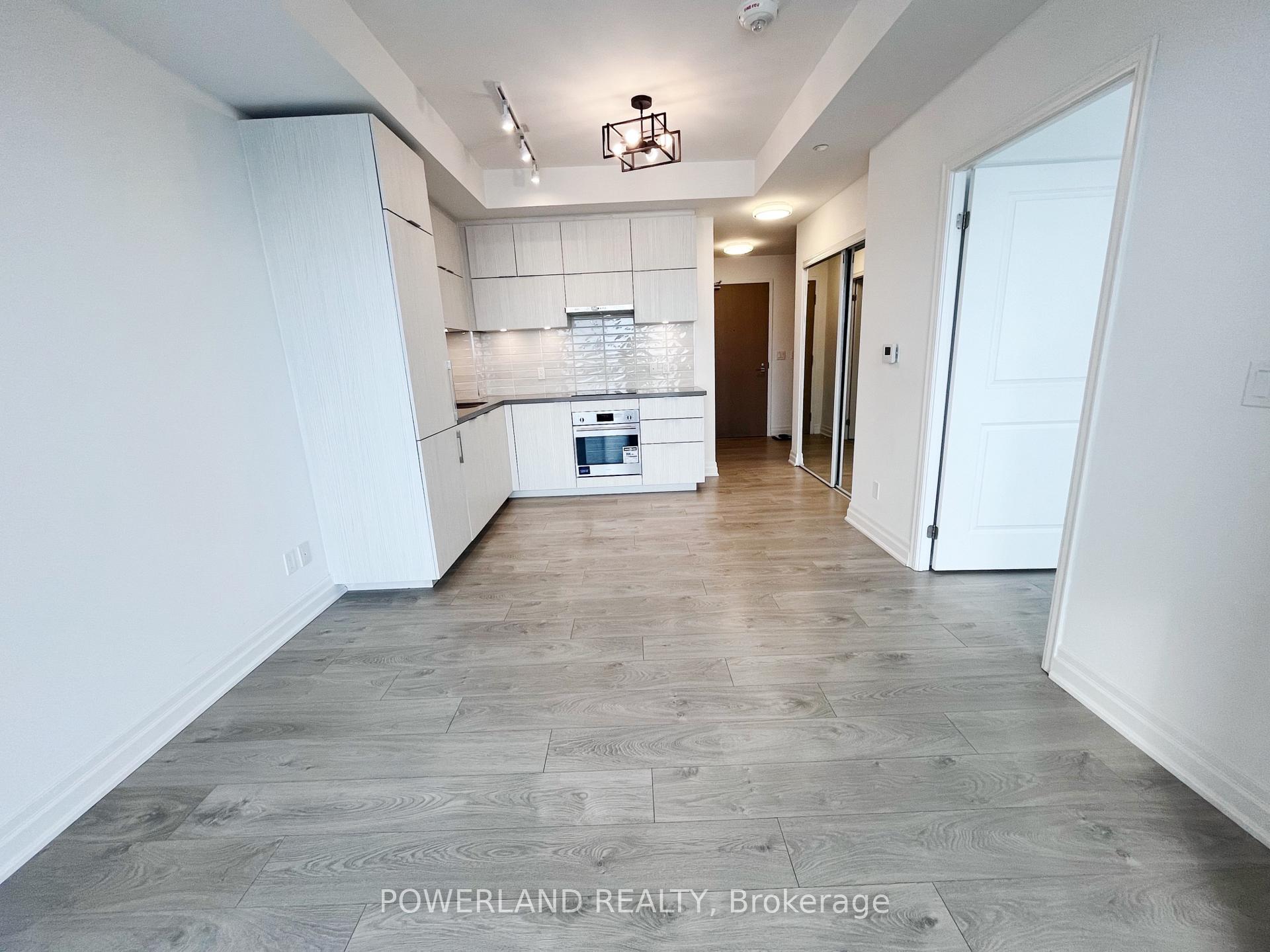 Photo 7 of Unit 707, 8 Rouge Valley Drive W, Markham, Unionville — HOMEH