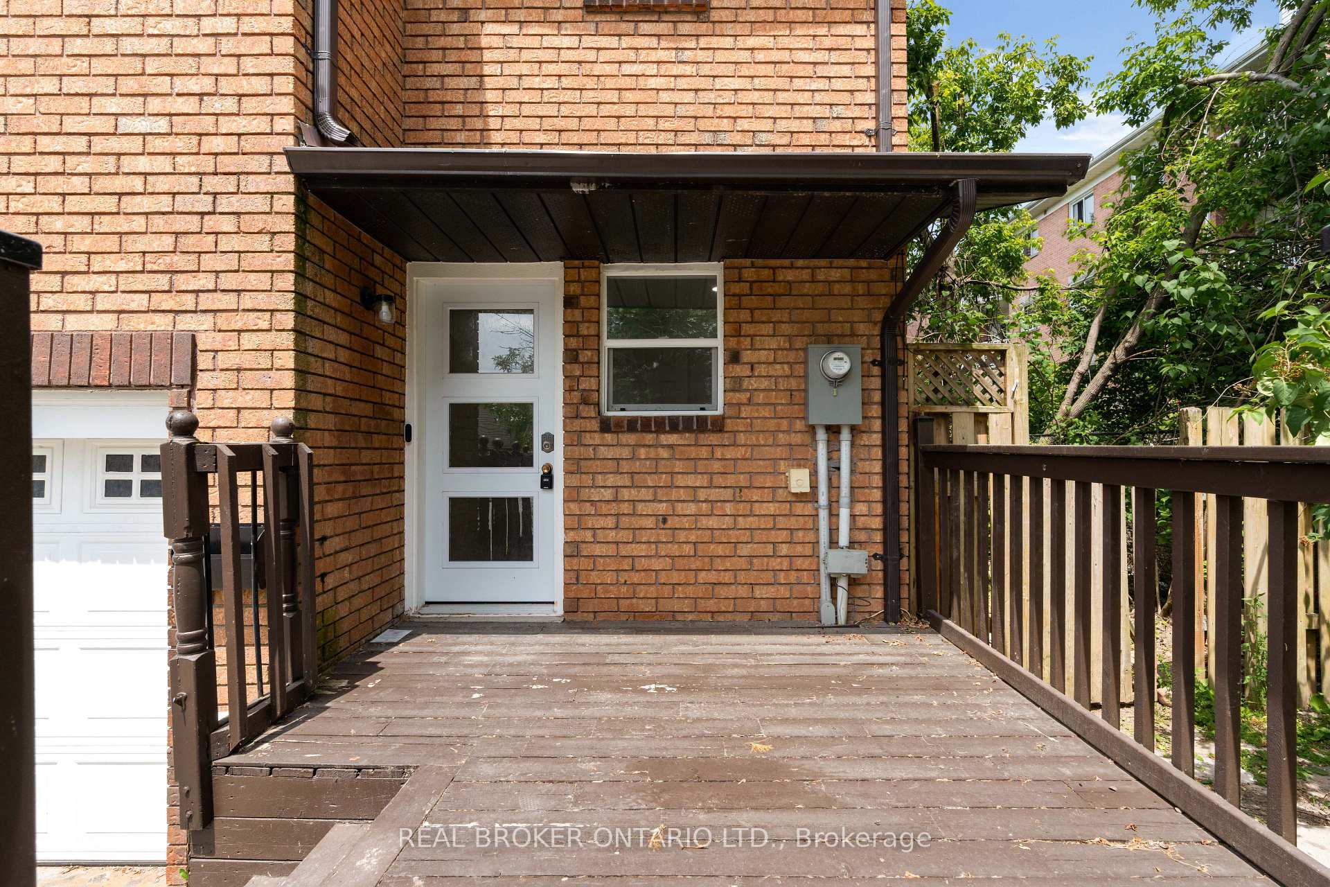 Photo 7 of 26 Golfdale Road, Barrie, Sunnidale — HOMEH