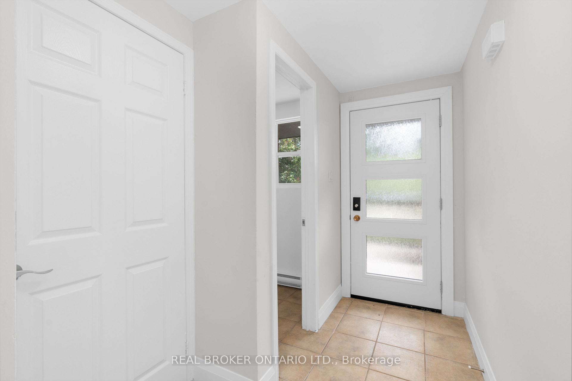 Photo 8 of 26 Golfdale Road, Barrie, Sunnidale — HOMEH