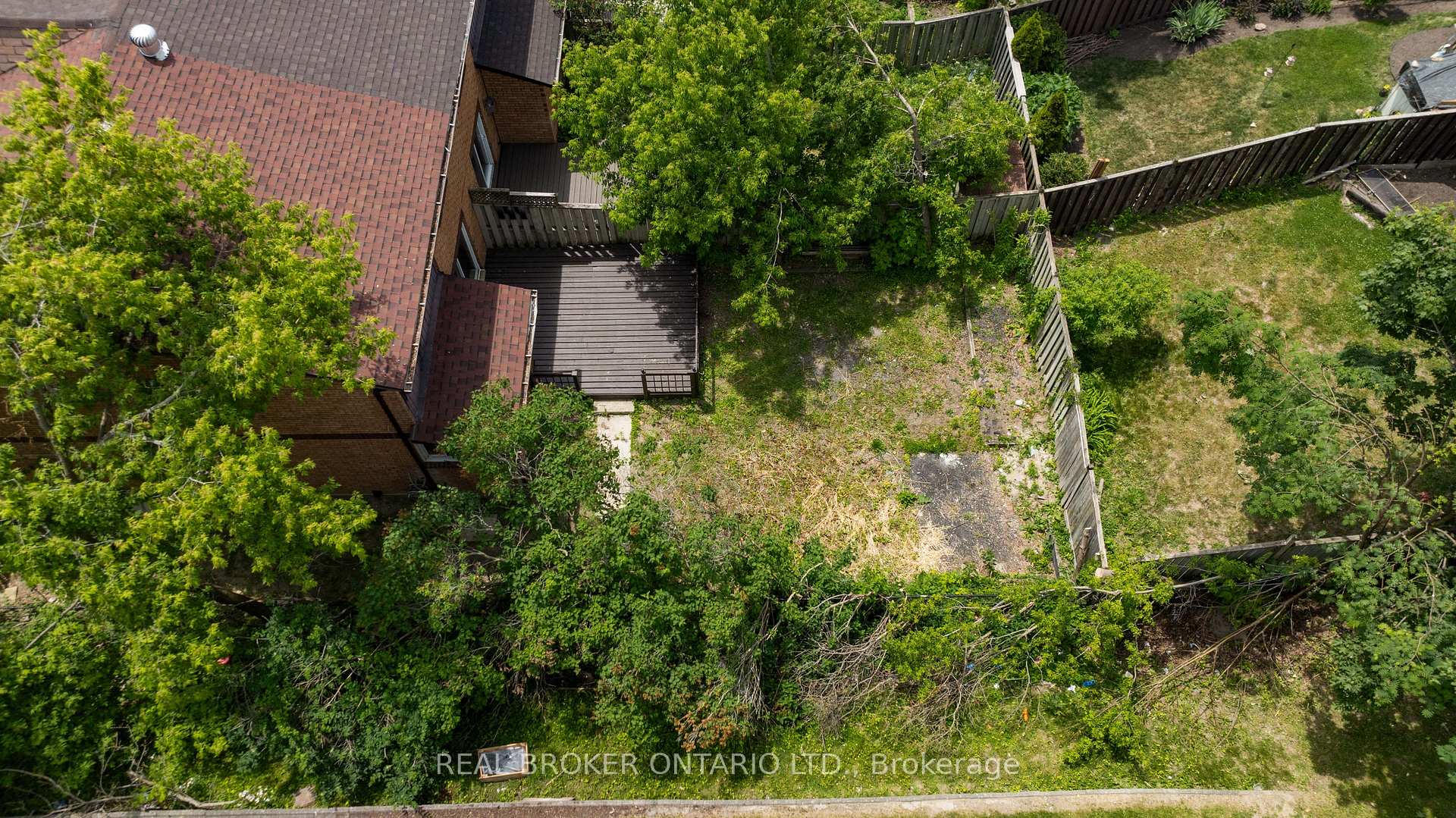 Photo 30 of 26 Golfdale Road, Barrie, Sunnidale — HOMEH