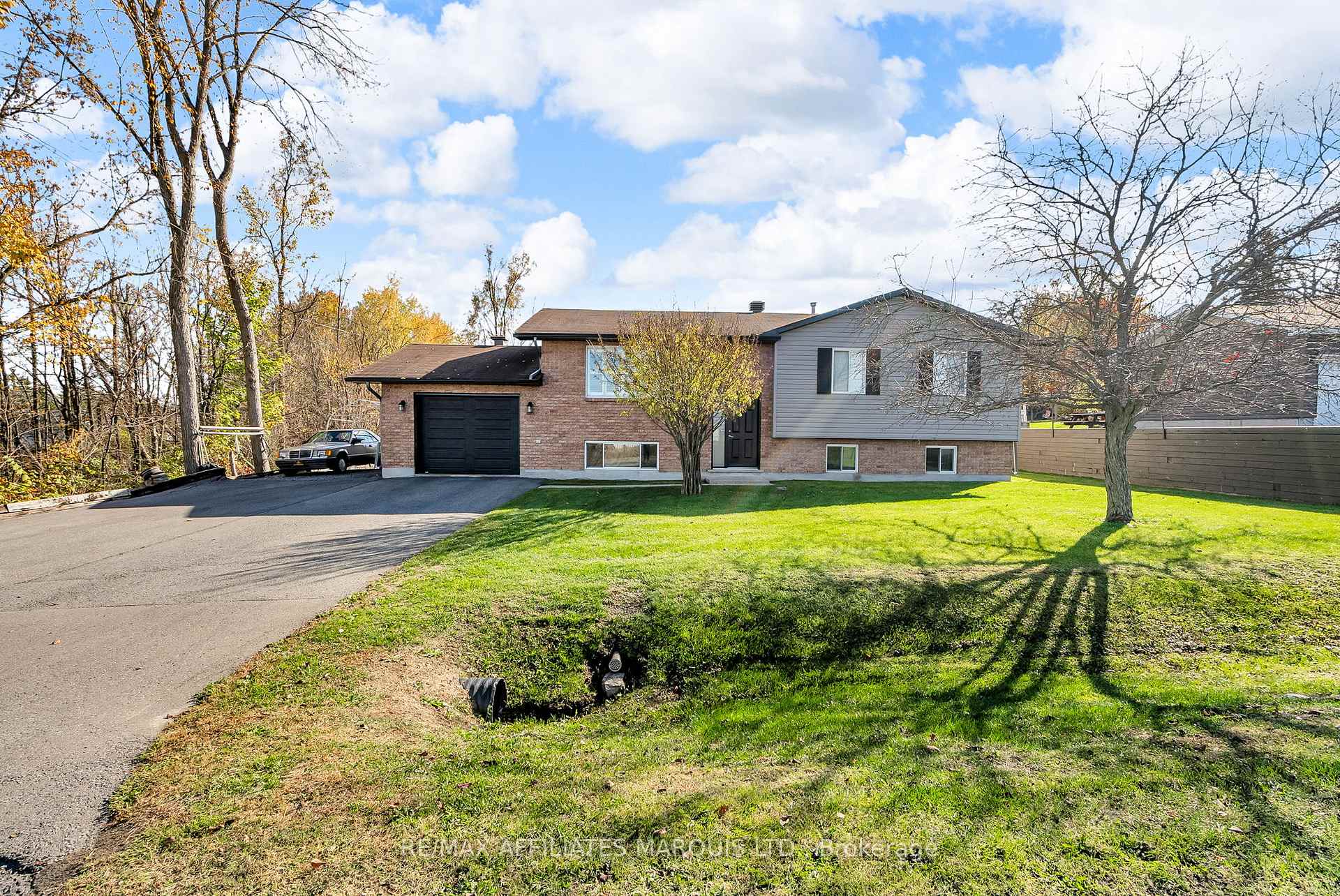Photo 3 of 532 South Branch Road, Cornwall — HOMEH