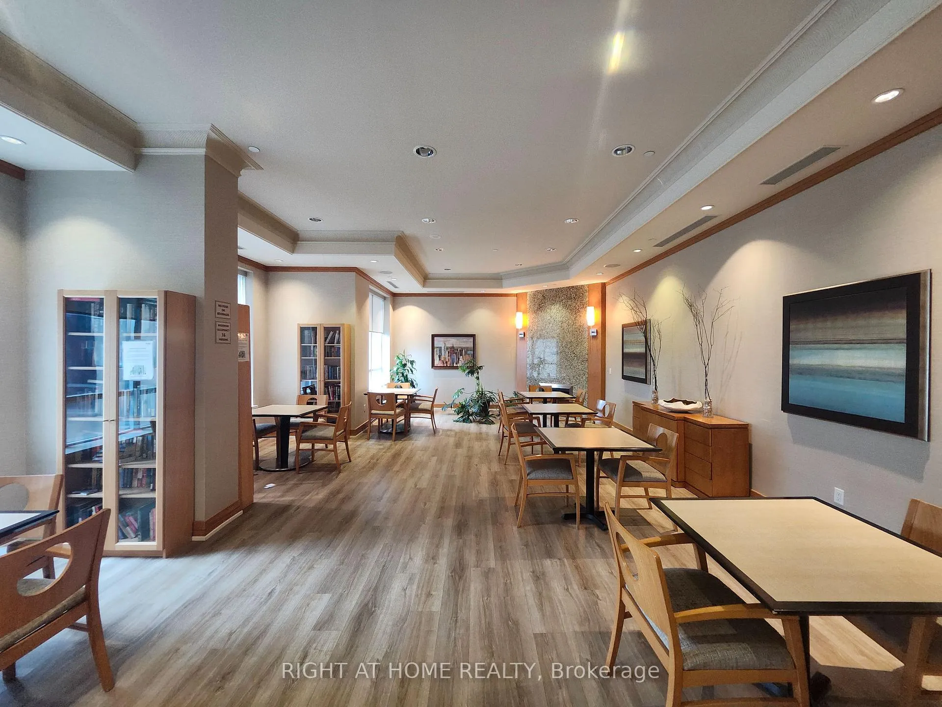 Photo 6 of Unit 357, 25 Viking Lane, Etobicoke, Islington-City Centre West — HOMEH