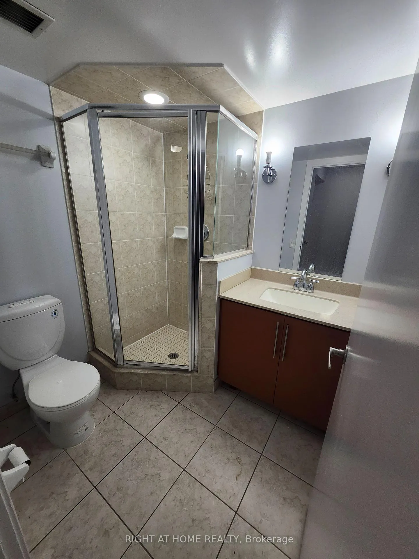 Photo 19 of Unit 357, 25 Viking Lane, Etobicoke, Islington-City Centre West — HOMEH
