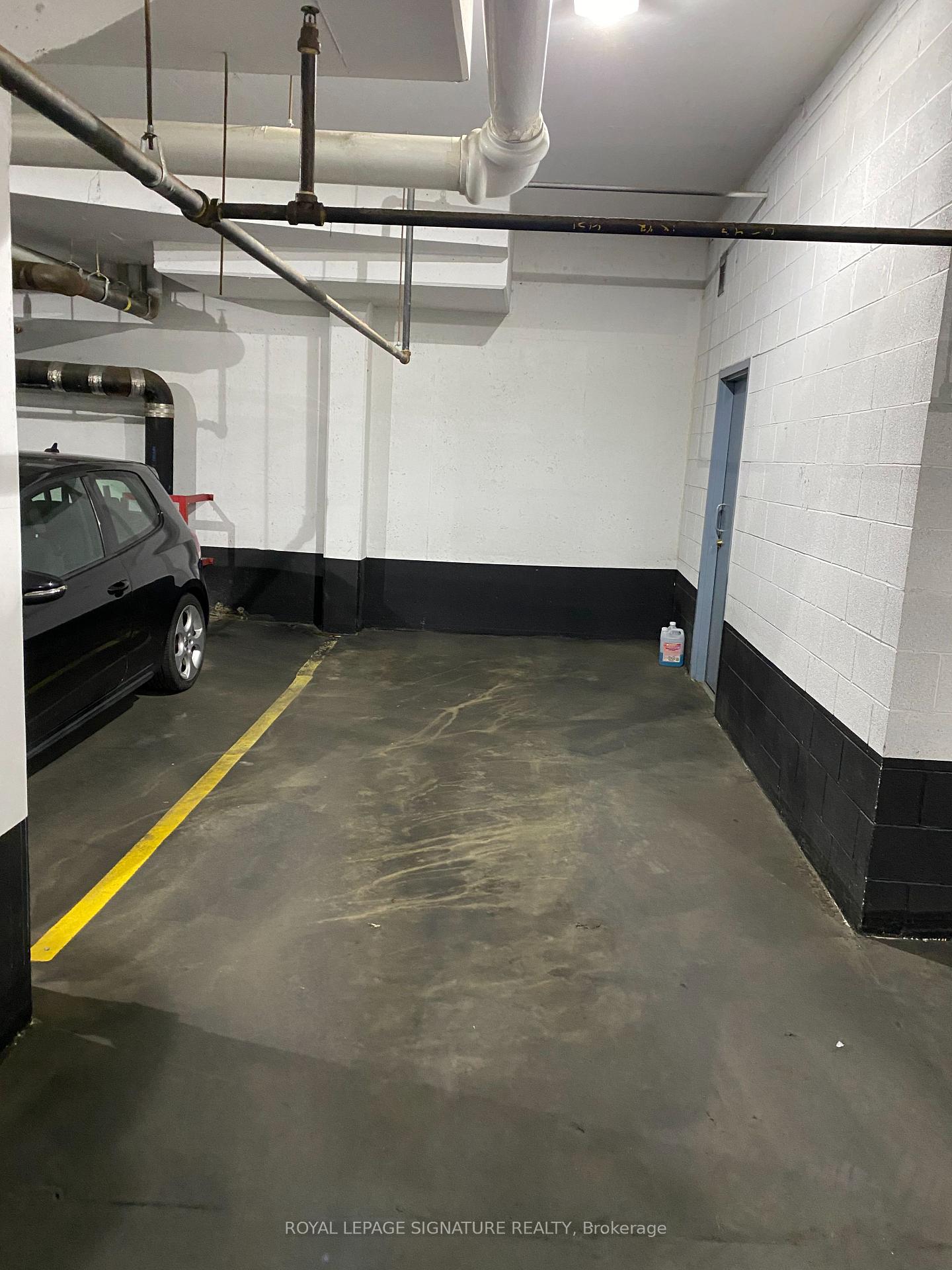 Photo 19 of Unit 511, 1733 Queen Street E, Toronto, The Beaches — HOMEH