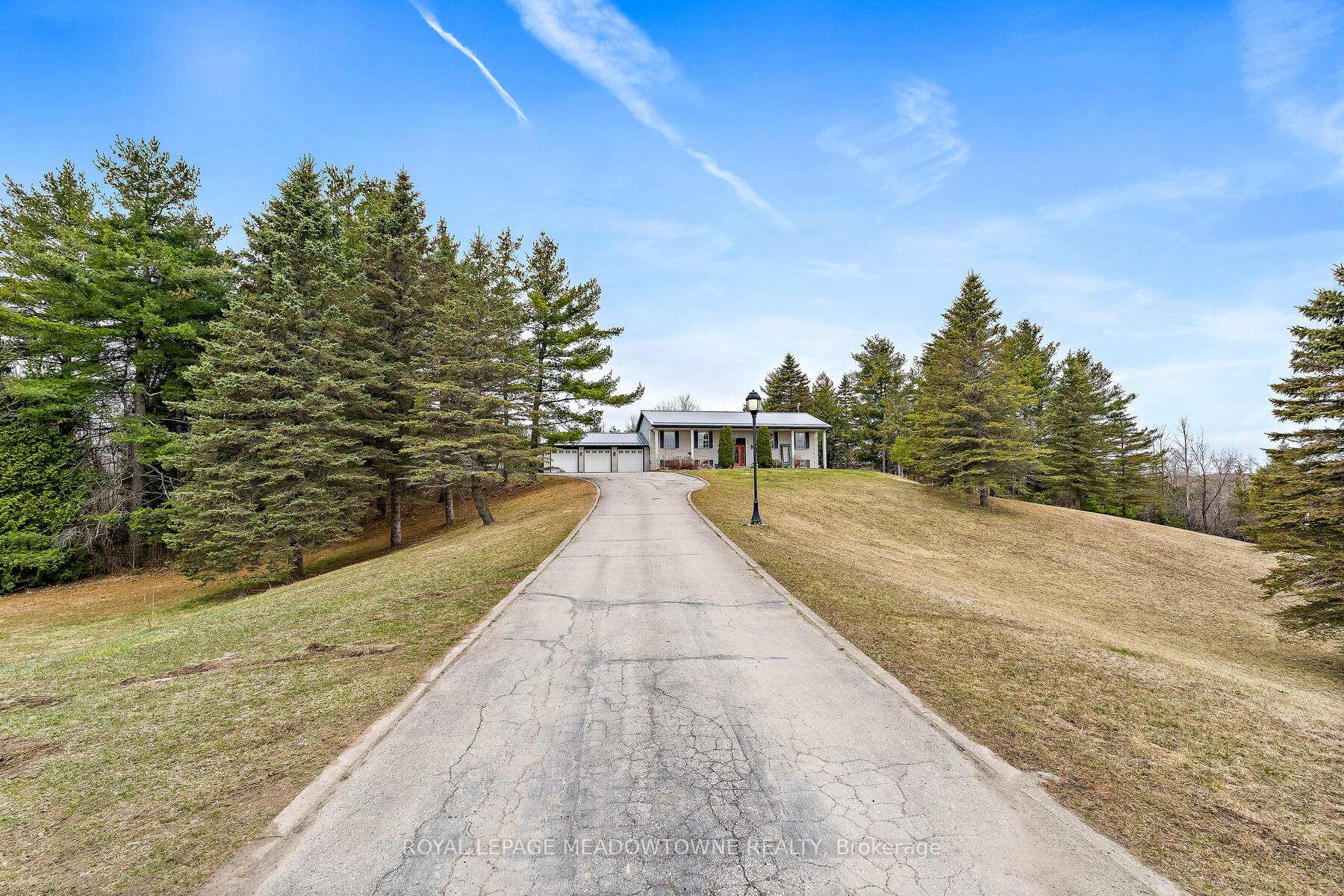 Photo 5 of 5084 Erin Third Line, Erin, Rural Erin — HOMEH