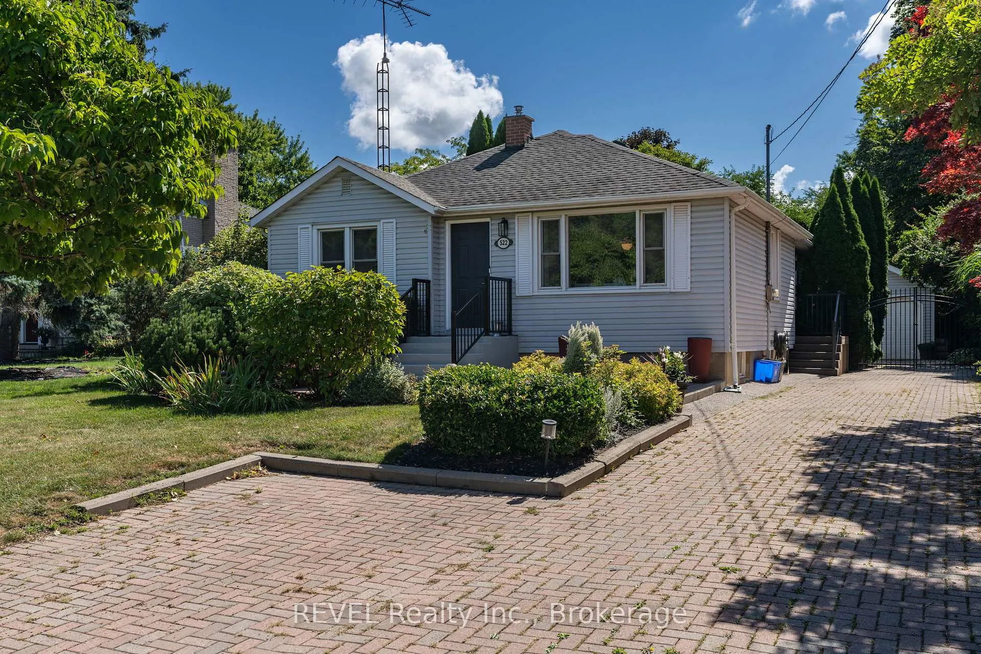Photo of 522 Mississagua Road