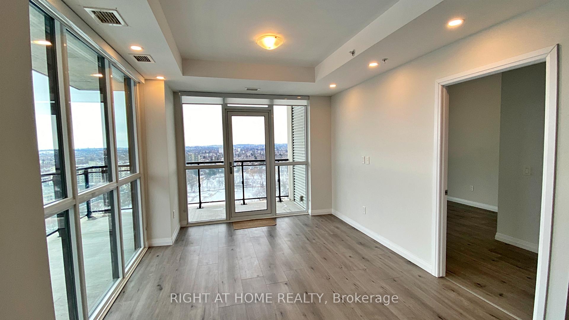Photo 14 of Unit 2005, 60 Charles Street W, Kitchener — HOMEH