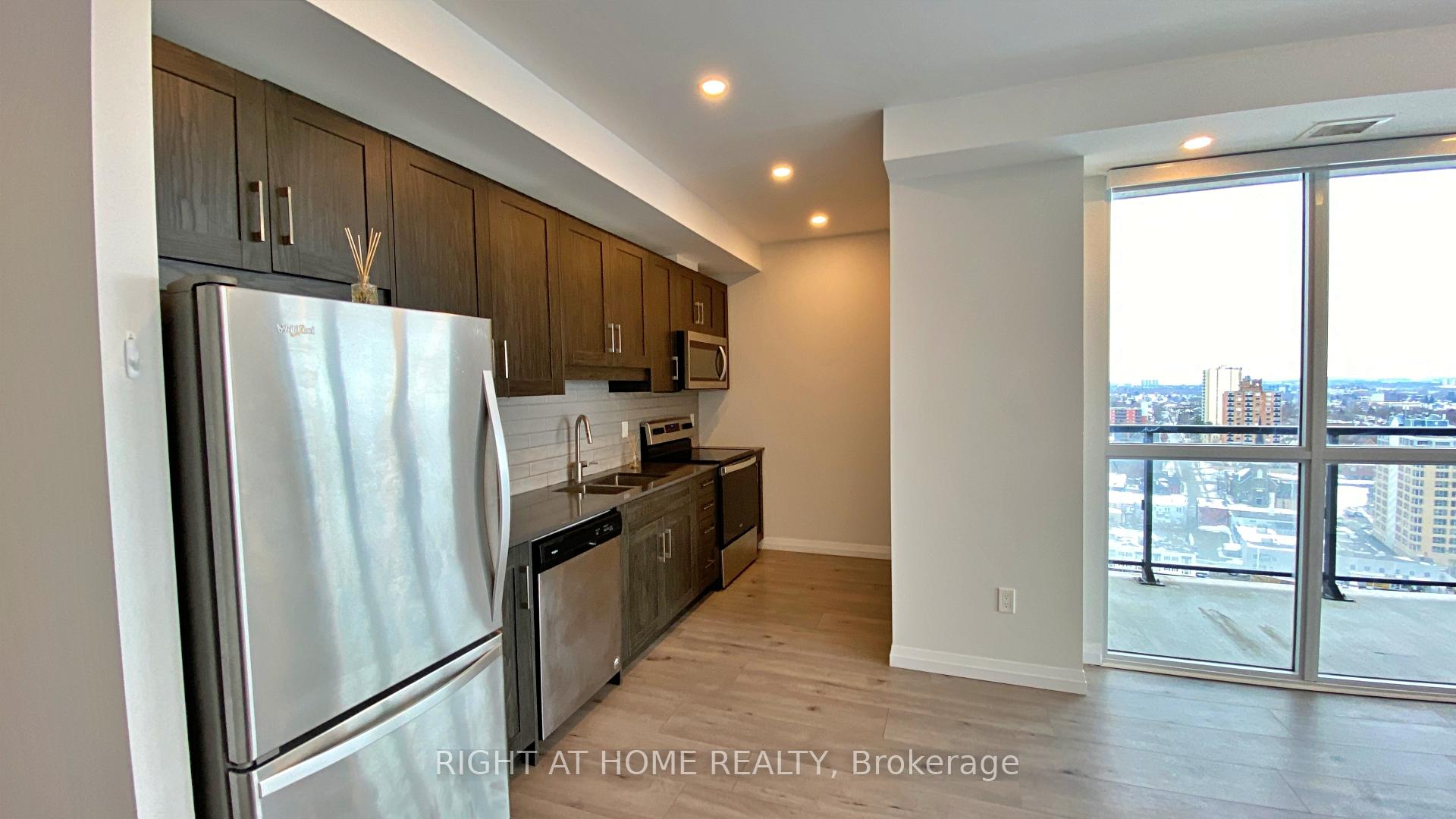 Photo 16 of Unit 2005, 60 Charles Street W, Kitchener — HOMEH