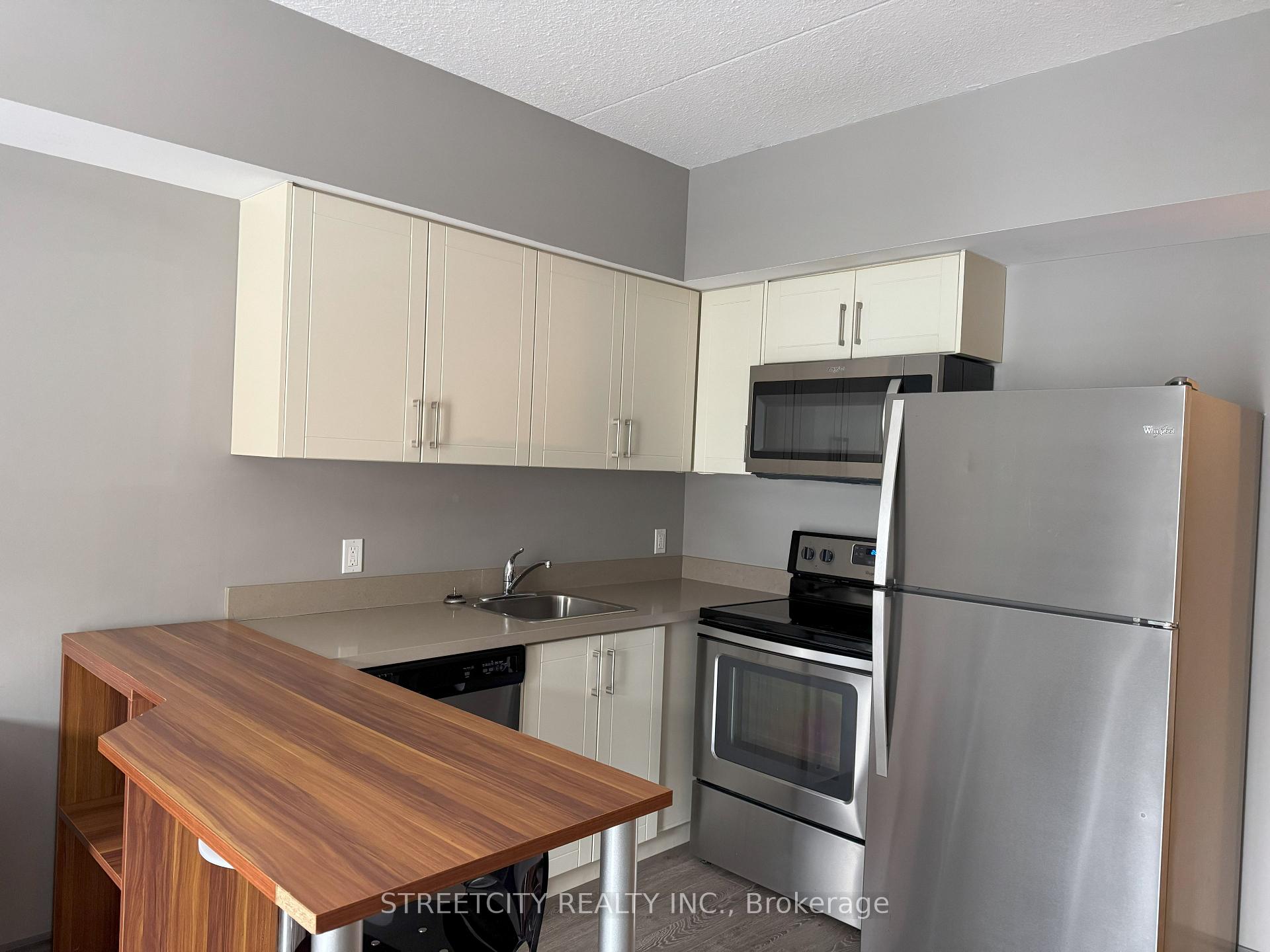 Photo 7 of Unit 615, 321 Spruce Street, Waterloo — HOMEH