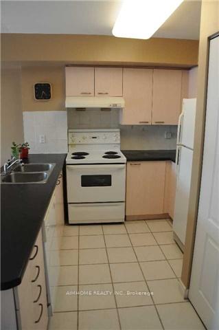 Photo 6 of Unit 809, 135 Pond Drive, Markham, Commerce Valley — HOMEH