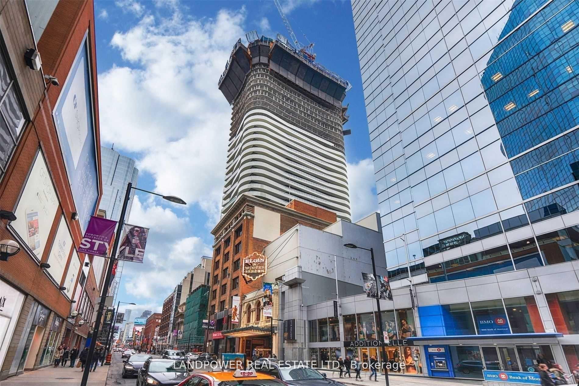 Front of Unit 2113, 197 Yonge Street