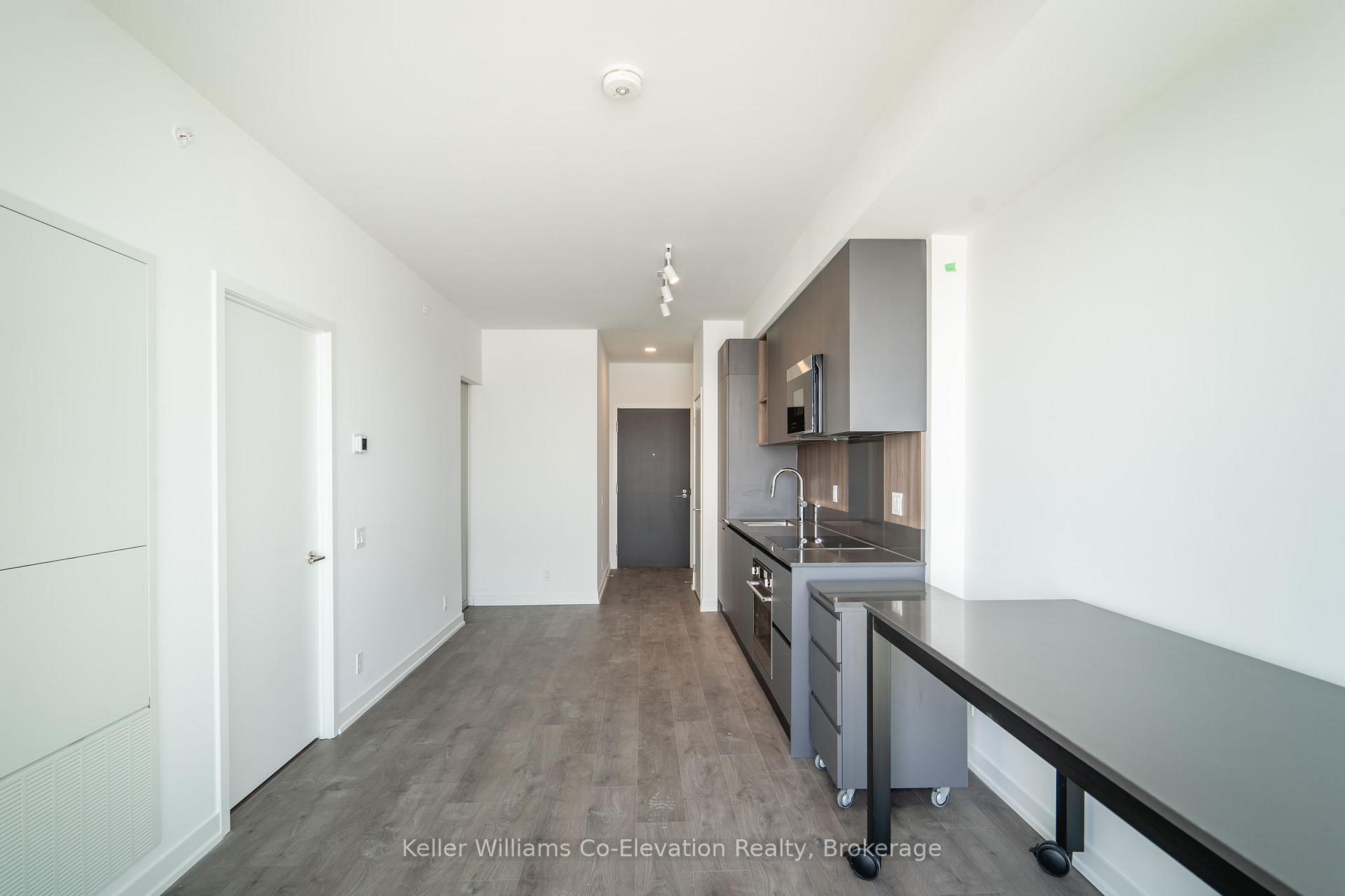 Photo 13 of Unit 1910, 37 Mary Street, Barrie, City Centre — HOMEH