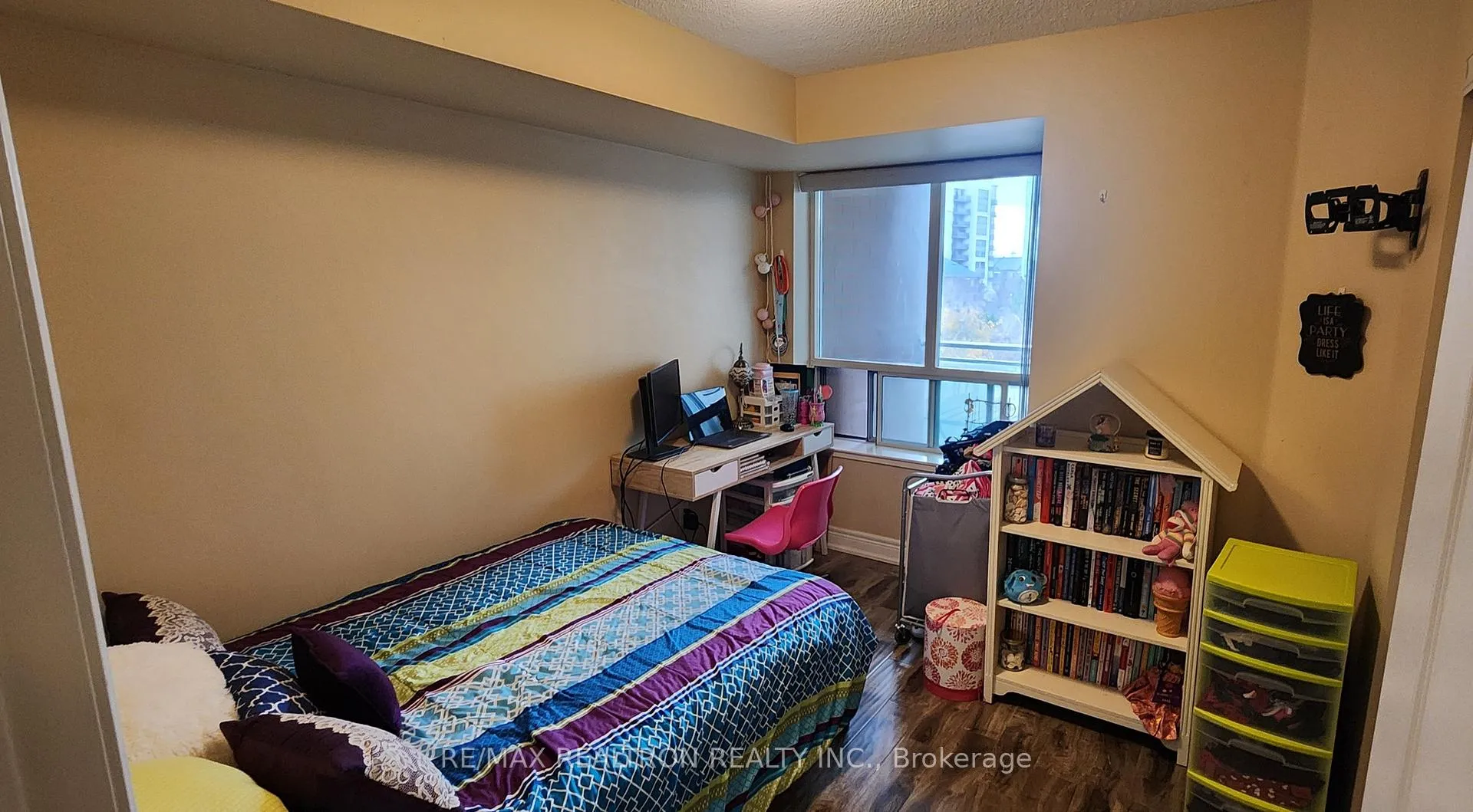 Photo 11 of Unit 326, 62 Suncrest Boulevard, Markham, Commerce Valley — HOMEH