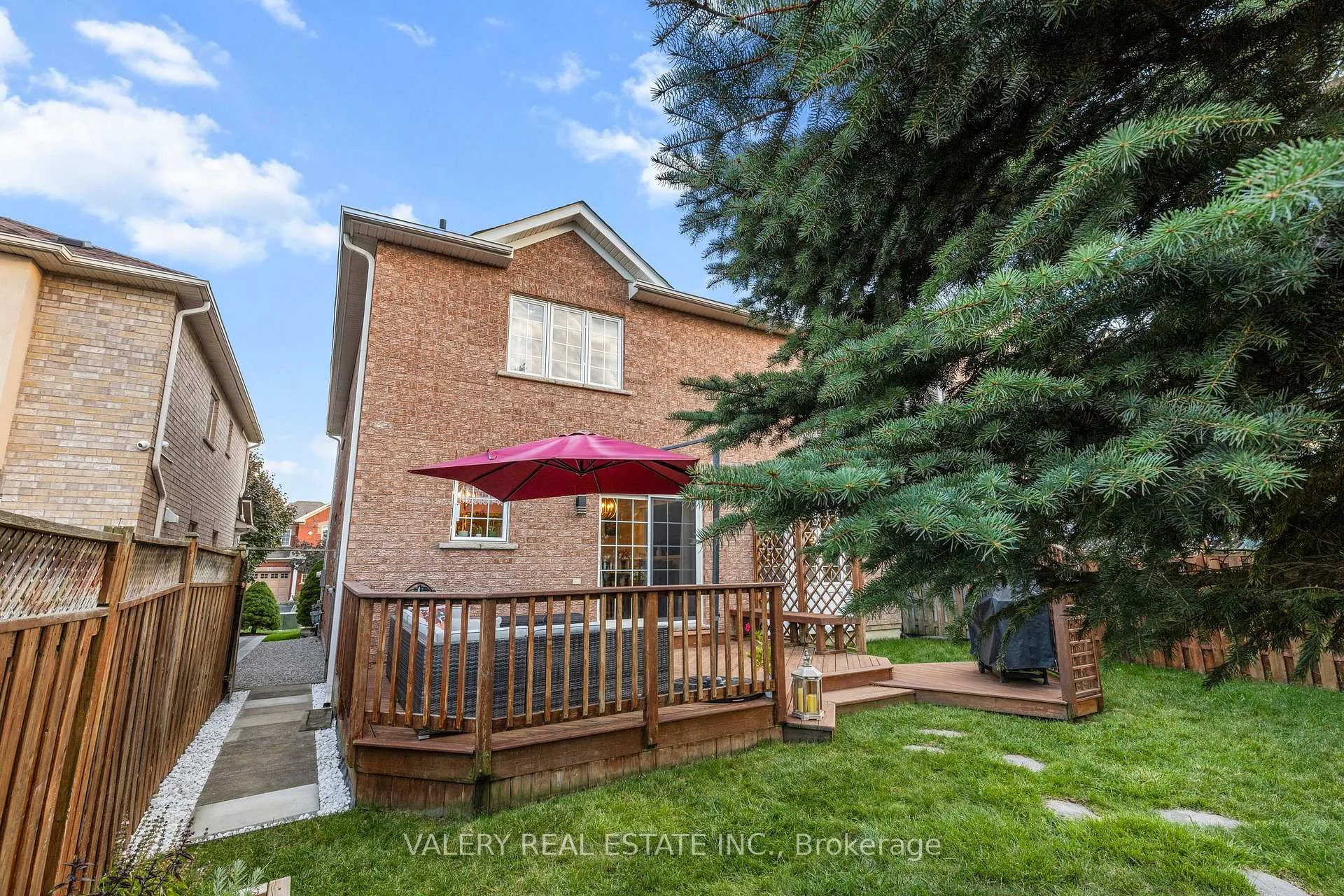 Photo 36 of 62 Penbridge Circle, Brampton, Fletcher's Meadow — HOMEH