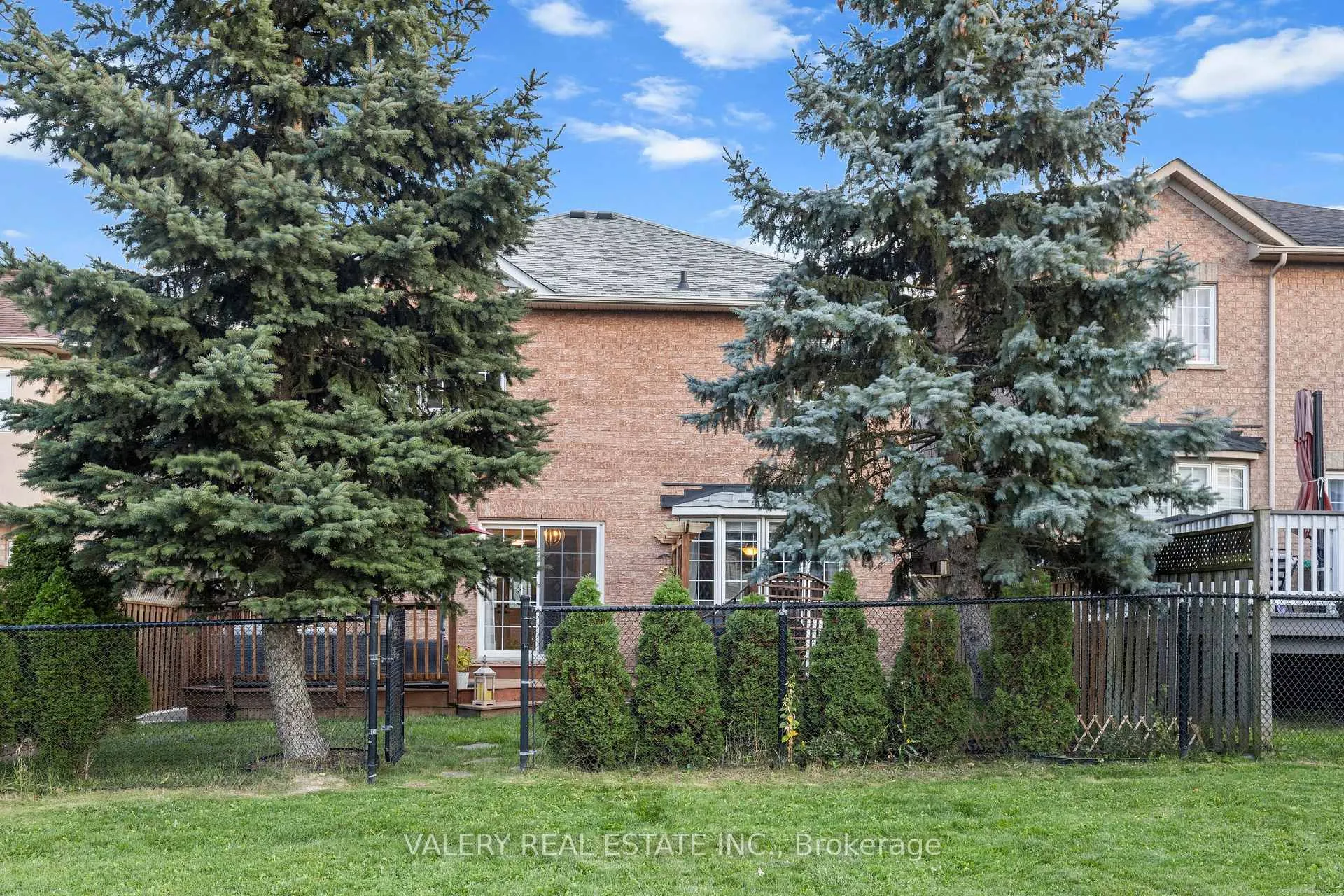Photo 37 of 62 Penbridge Circle, Brampton, Fletcher's Meadow — HOMEH