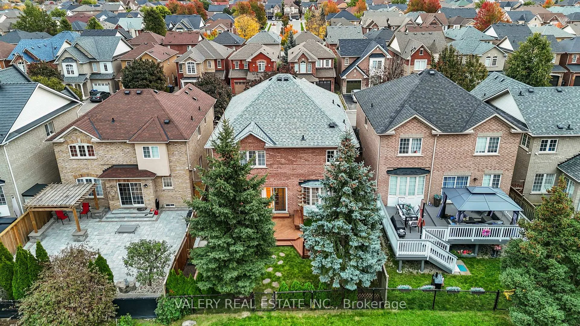 Photo 40 of 62 Penbridge Circle, Brampton, Fletcher's Meadow — HOMEH