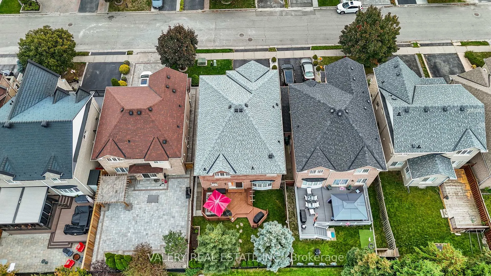 Photo 41 of 62 Penbridge Circle, Brampton, Fletcher's Meadow — HOMEH