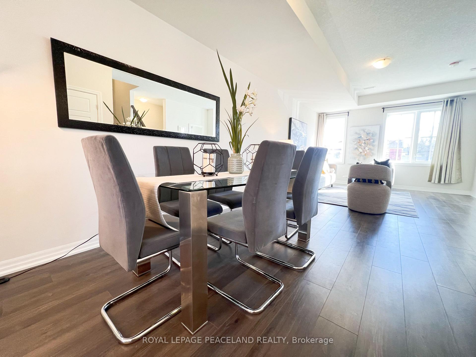 Photo 6 of Unit 5, 290 Barton Street W, Hamilton, Strathcona — HOMEH