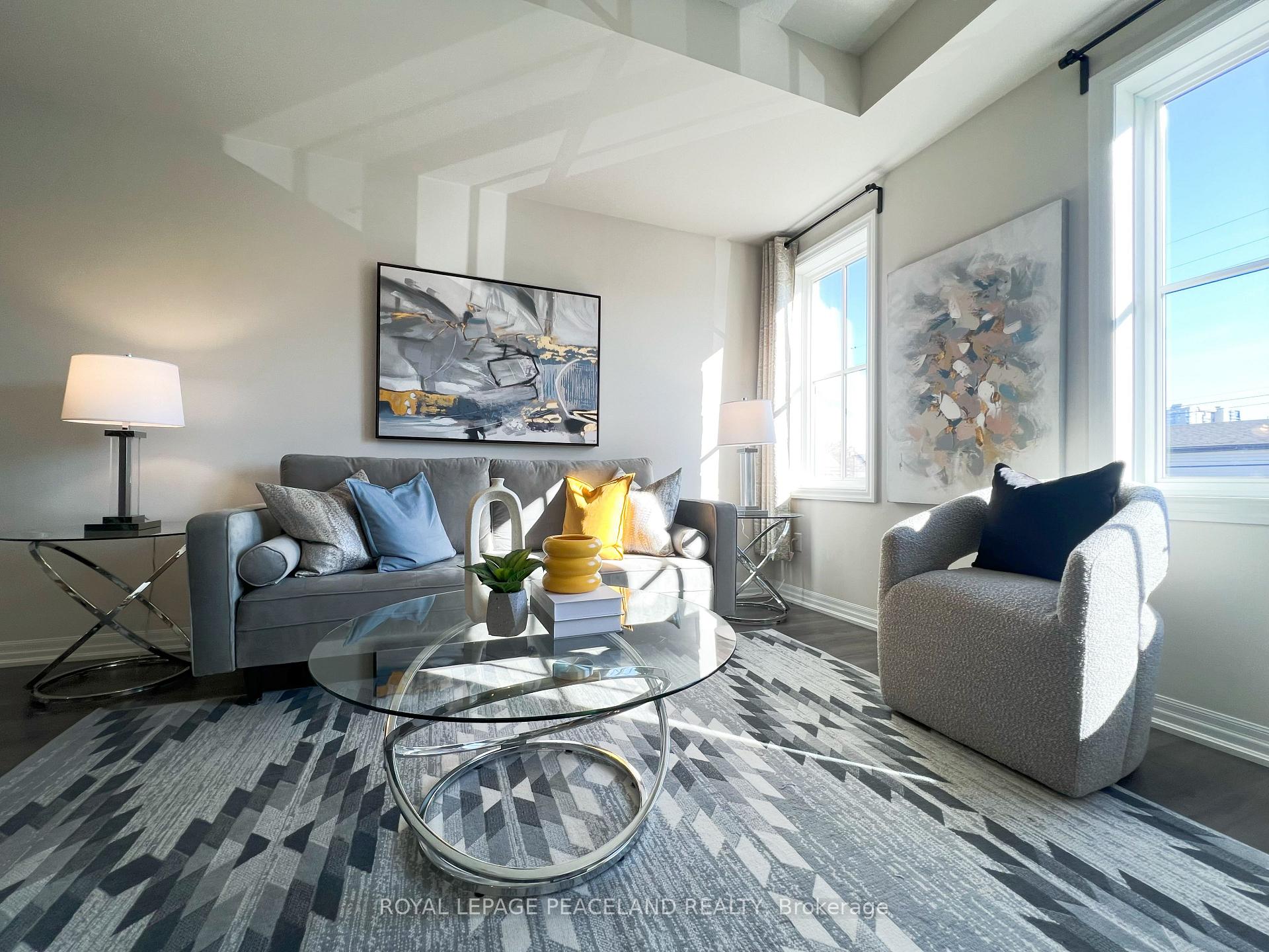 Photo 7 of Unit 5, 290 Barton Street W, Hamilton, Strathcona — HOMEH
