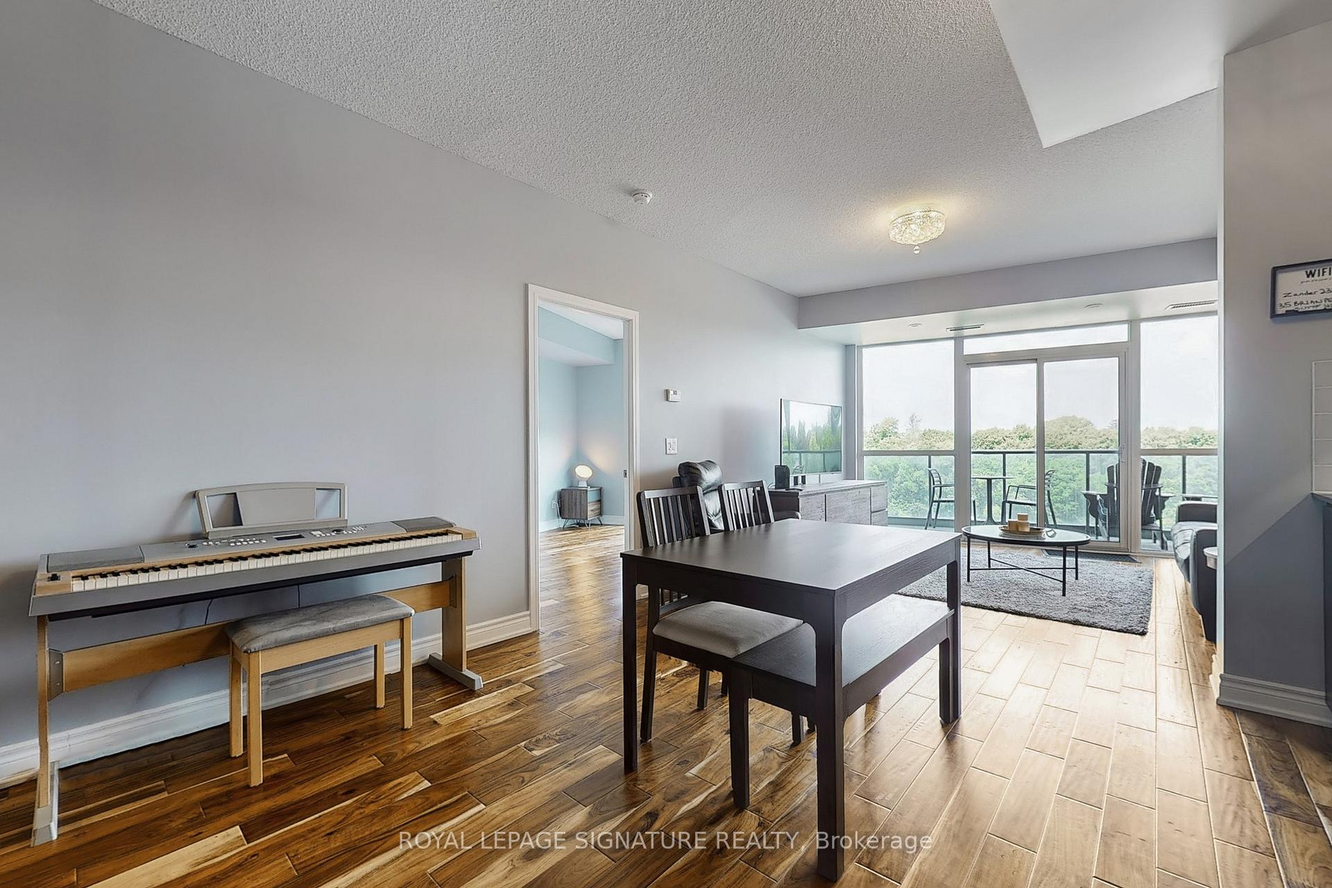 Photo 14 of Unit 422, 35 Brian Peck Crescent, Toronto, Thorncliffe Park — HOMEH
