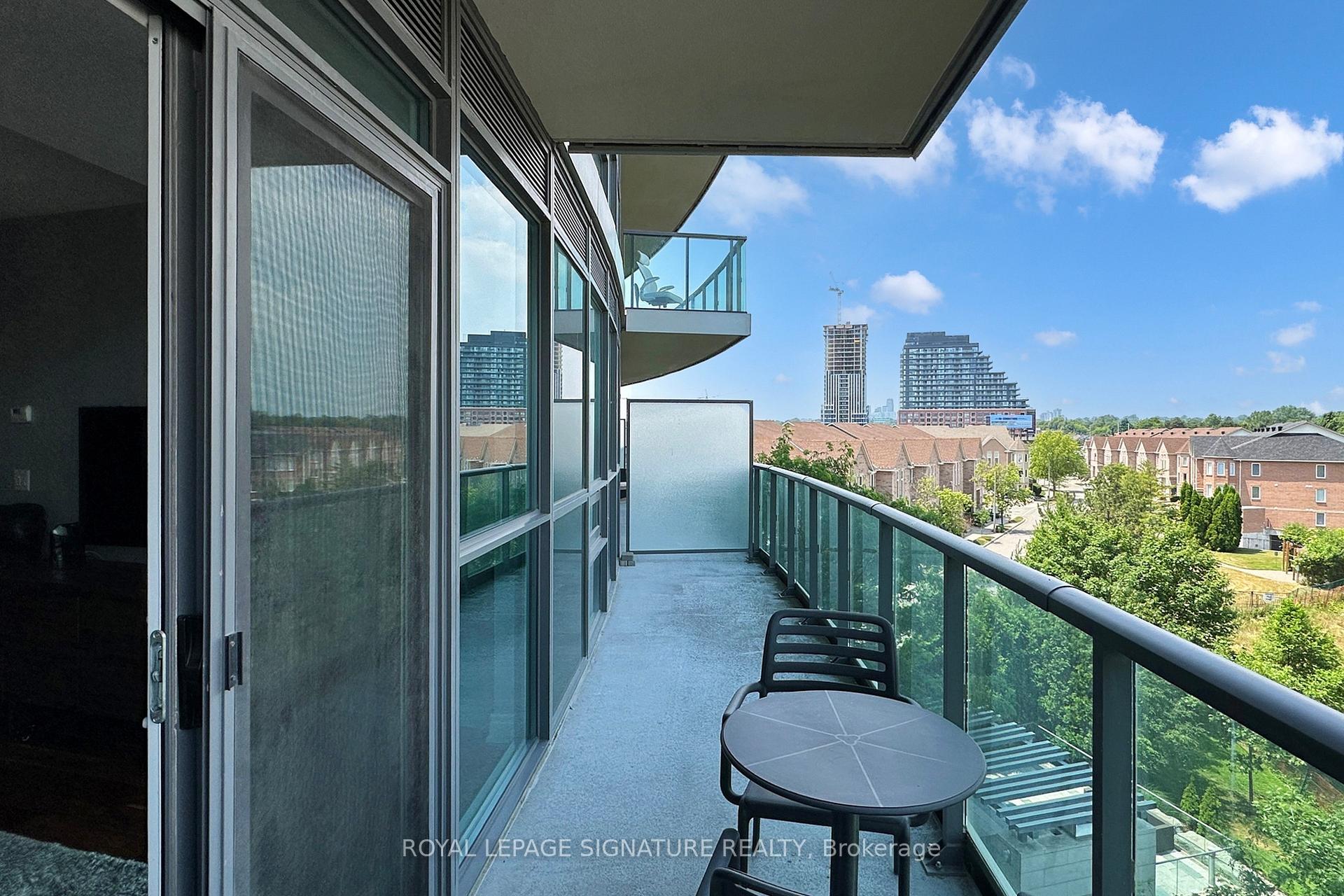 Photo 26 of Unit 422, 35 Brian Peck Crescent, Toronto, Thorncliffe Park — HOMEH