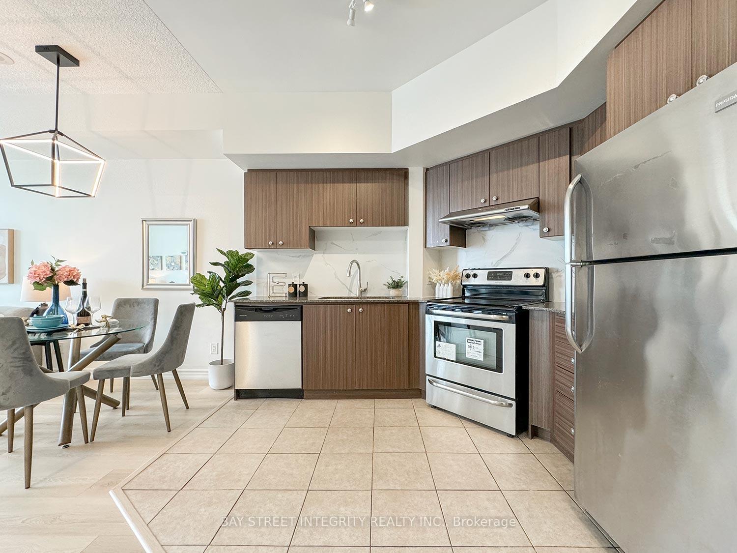 Photo 3 of Unit 316, 8323 Kennedy Road, Markham, Village Green-South Unionville — HOMEH