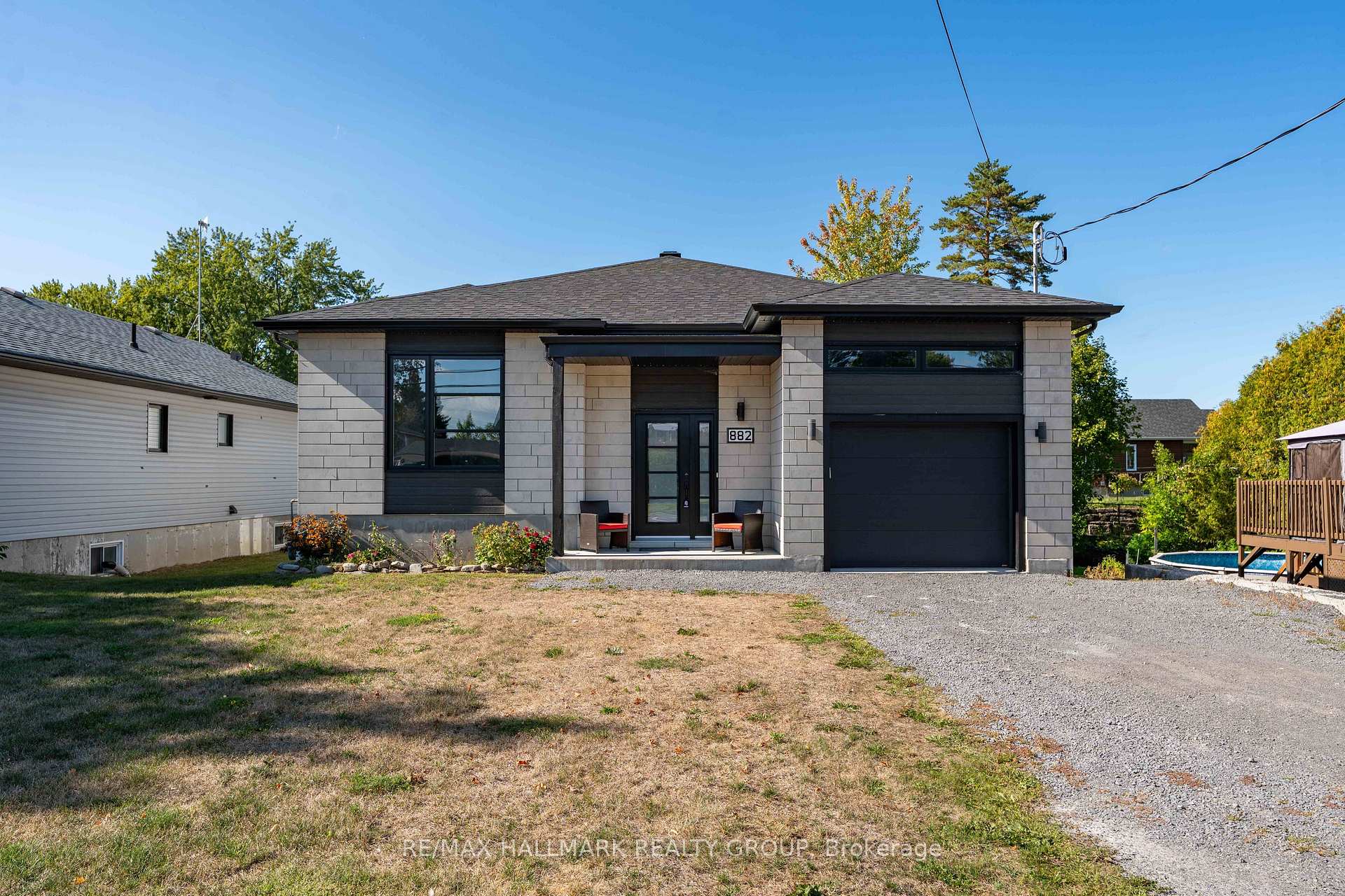 Photo 1 of 882 Front Road, Champlain, L'Orignal — HOMEH