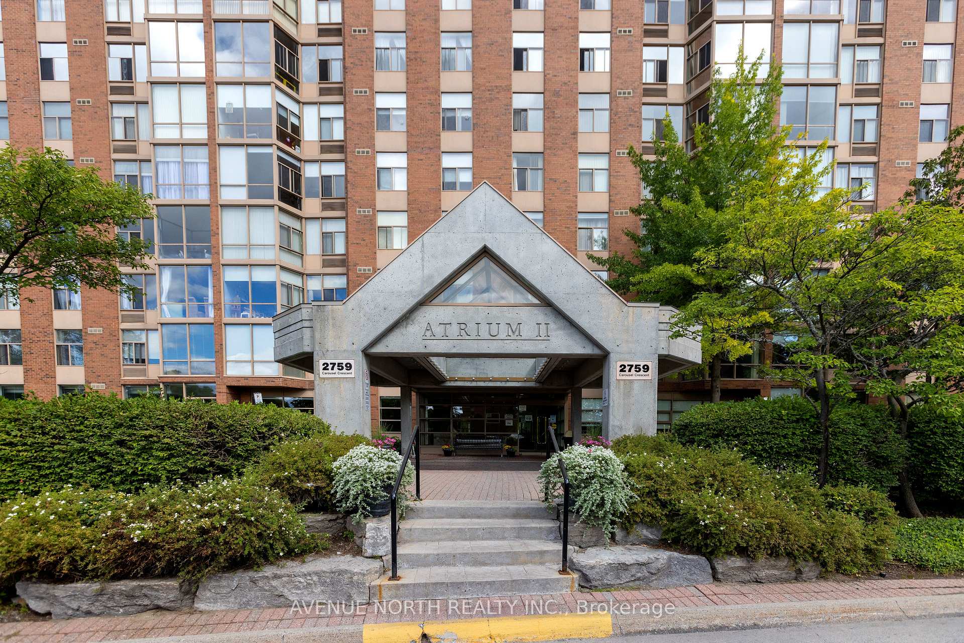 Photo 5 of Unit 408, 2759 Carousel Crescent, Ottawa, Emerald Woods/Sawmill Creek — HOMEH