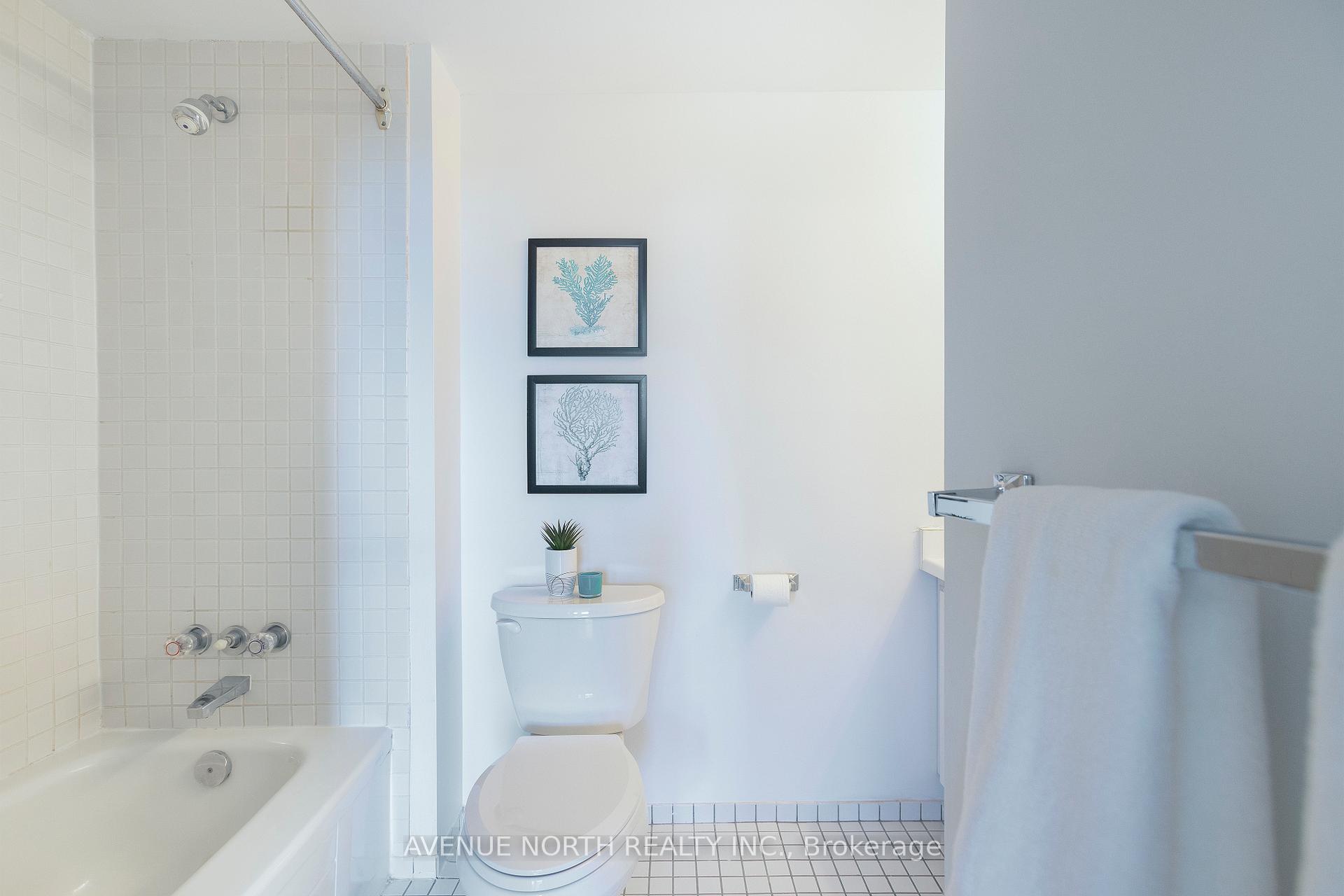 Photo 31 of Unit 408, 2759 Carousel Crescent, Ottawa, Emerald Woods/Sawmill Creek — HOMEH