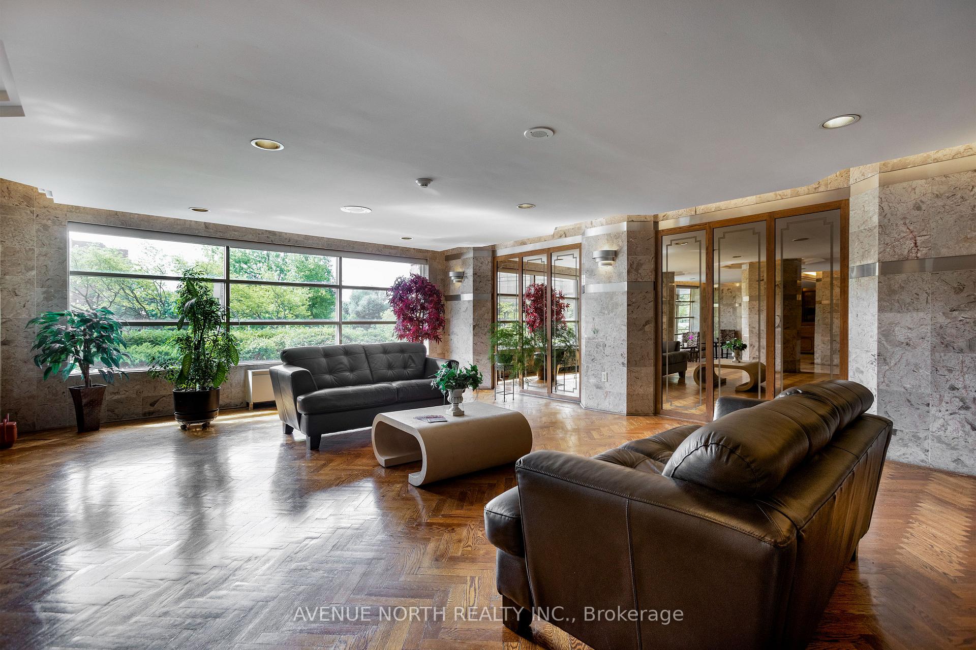 Photo 32 of Unit 408, 2759 Carousel Crescent, Ottawa, Emerald Woods/Sawmill Creek — HOMEH