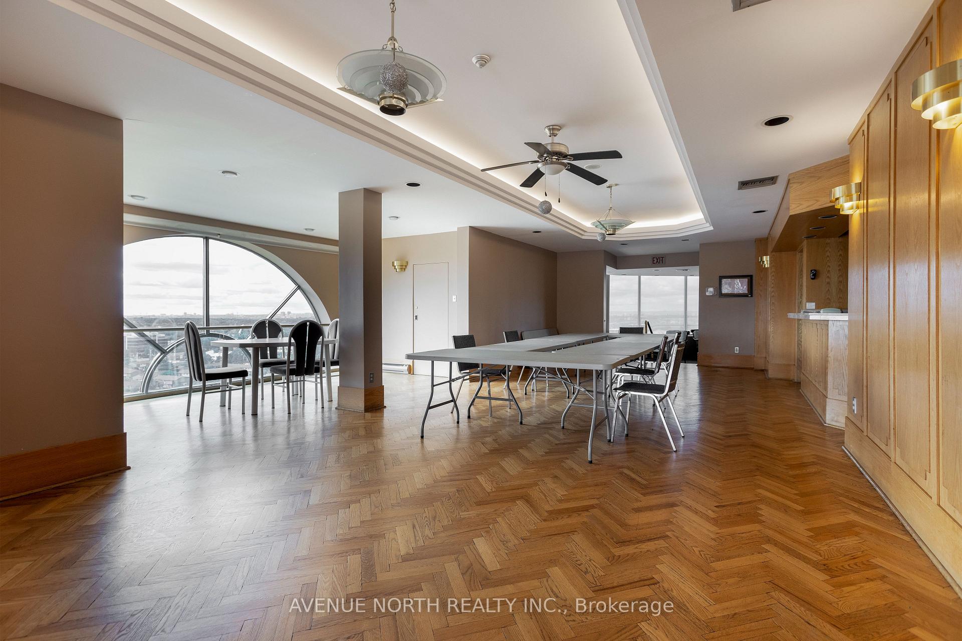Photo 33 of Unit 408, 2759 Carousel Crescent, Ottawa, Emerald Woods/Sawmill Creek — HOMEH