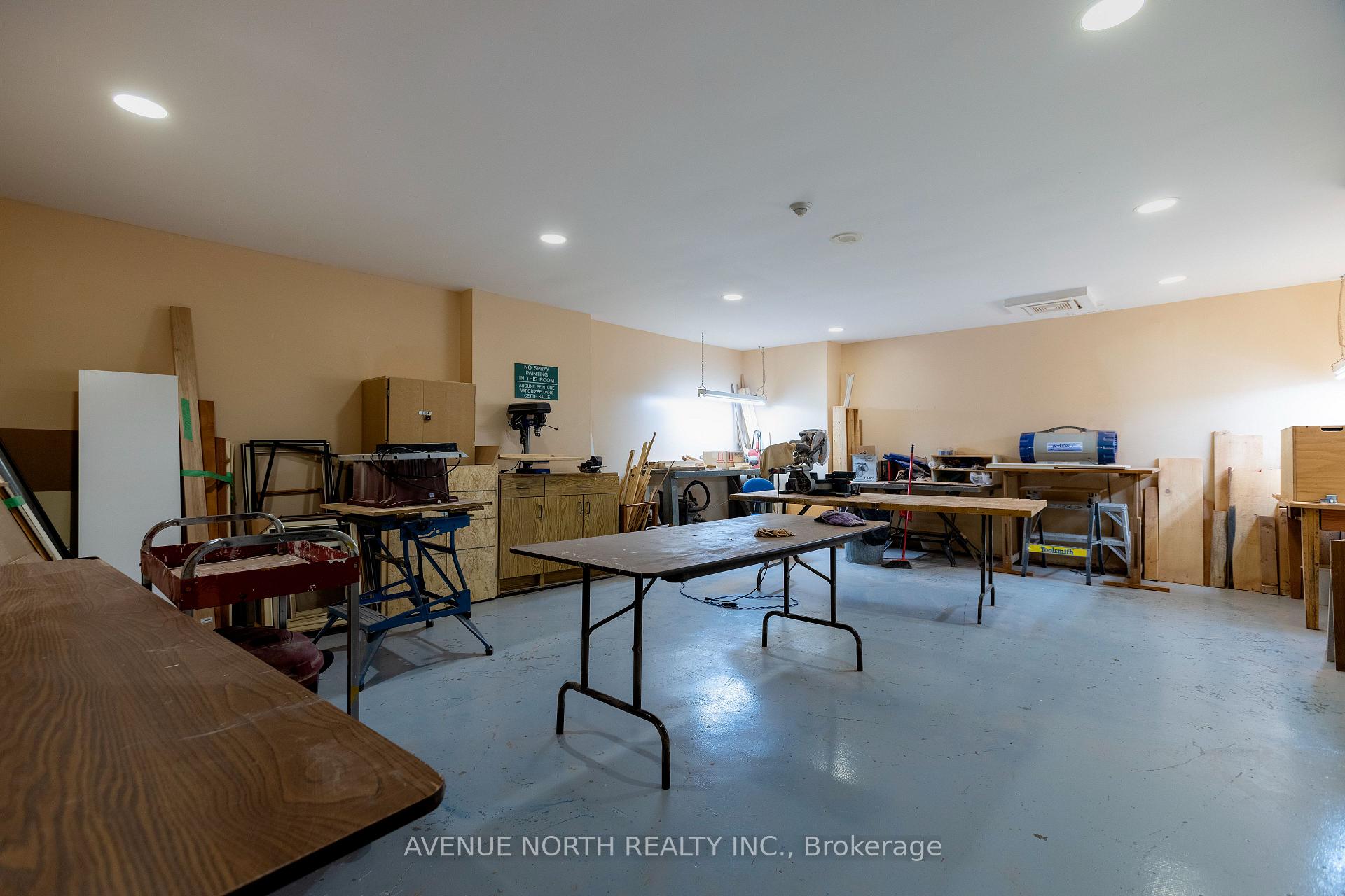 Photo 36 of Unit 408, 2759 Carousel Crescent, Ottawa, Emerald Woods/Sawmill Creek — HOMEH