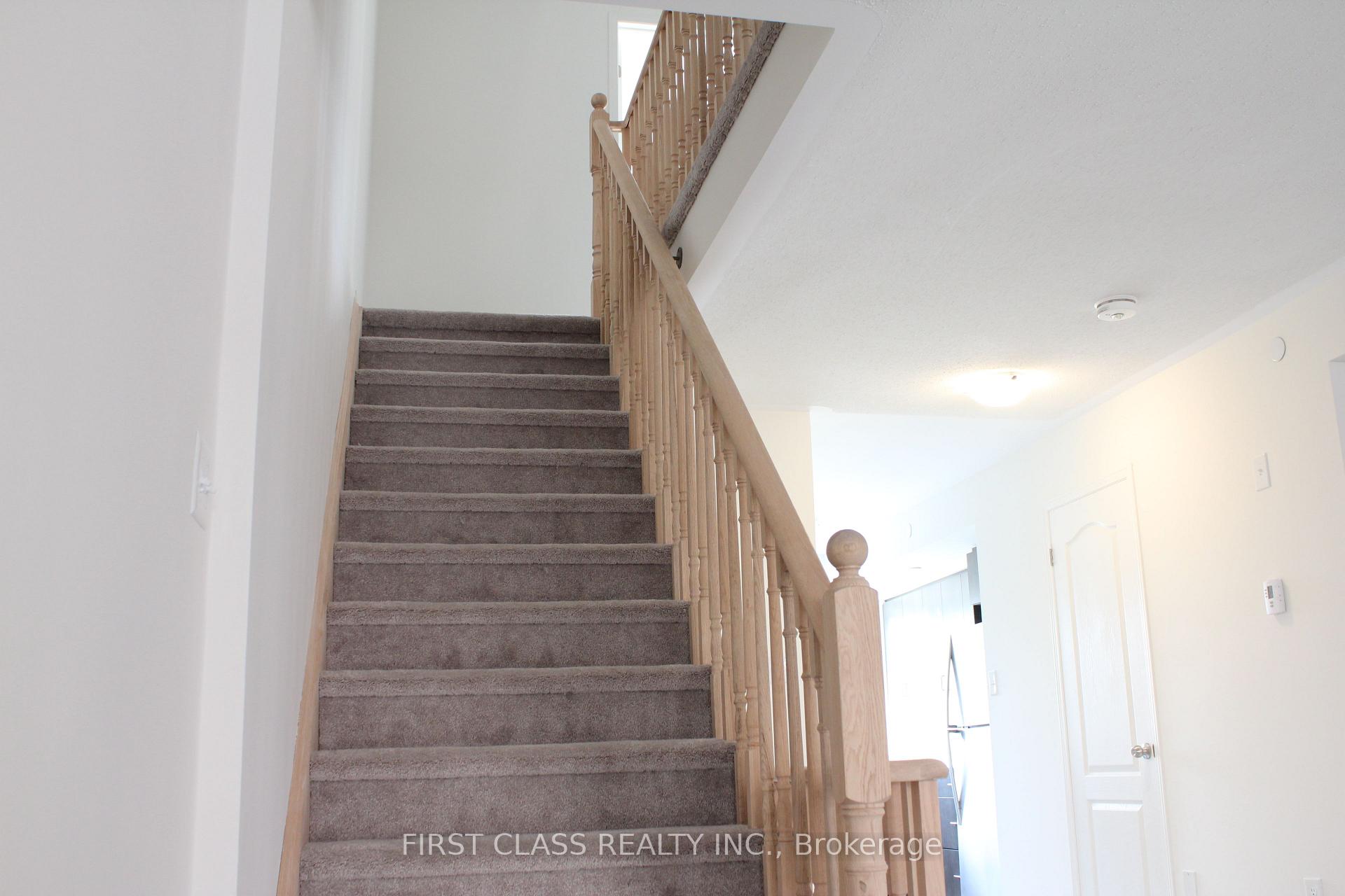 Photo 6 of 2286 Chevron Prince Path, Oshawa, Windfields — HOMEH