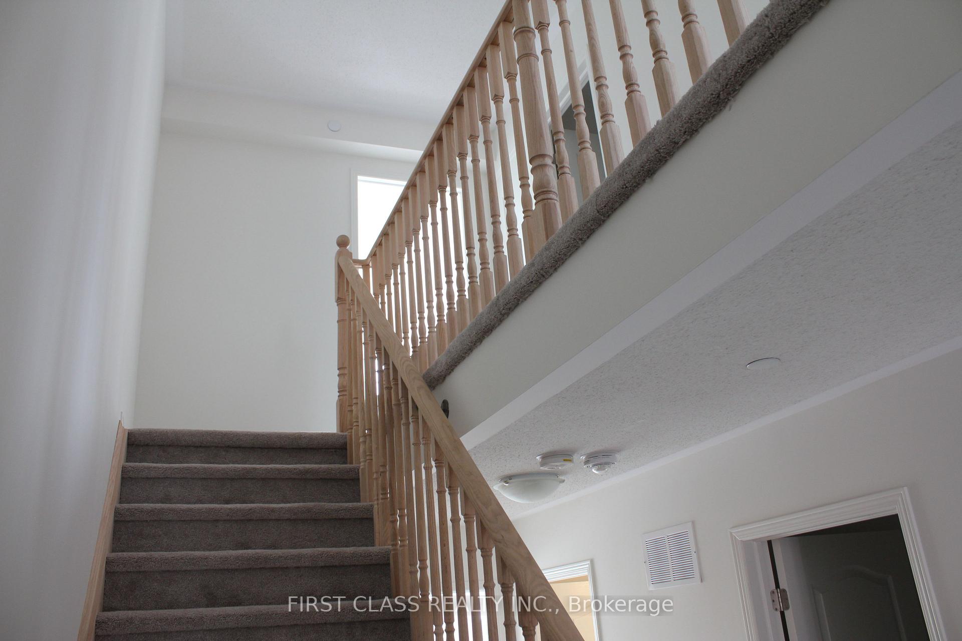 Photo 11 of 2286 Chevron Prince Path, Oshawa, Windfields — HOMEH