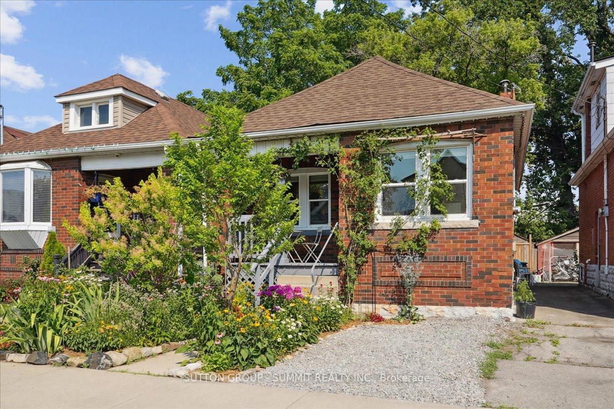 Front of 138 Cope Street