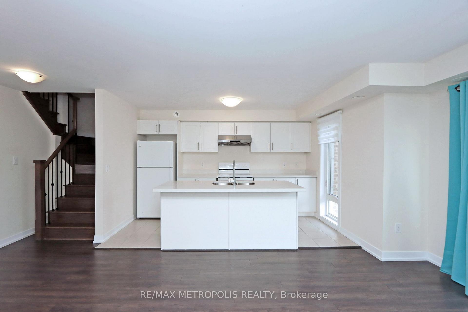 Photo 4 of Unit 2308, 20 Westmeath Lane, Markham, Cornell — HOMEH