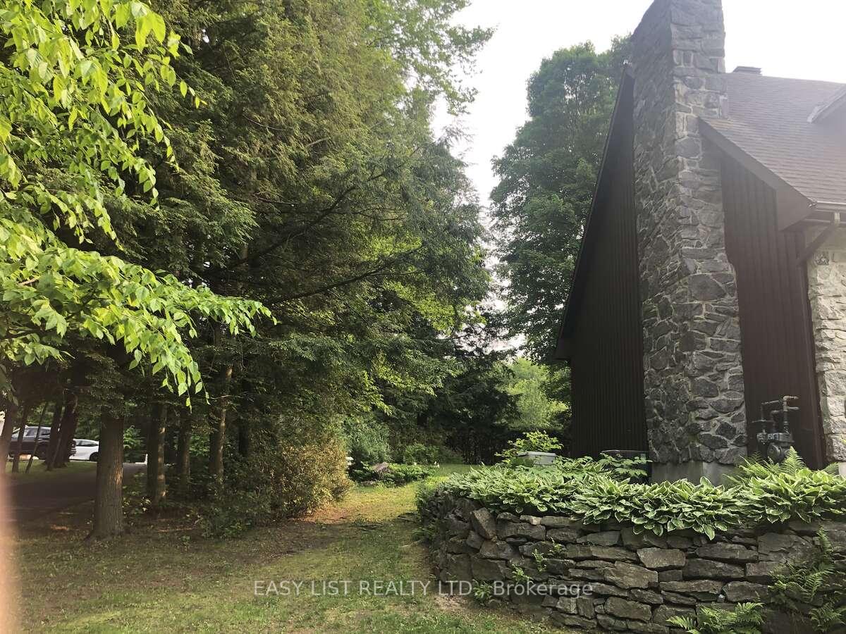 Photo 5 of 704 Pattee Road, Champlain, Champlain Twp — HOMEH