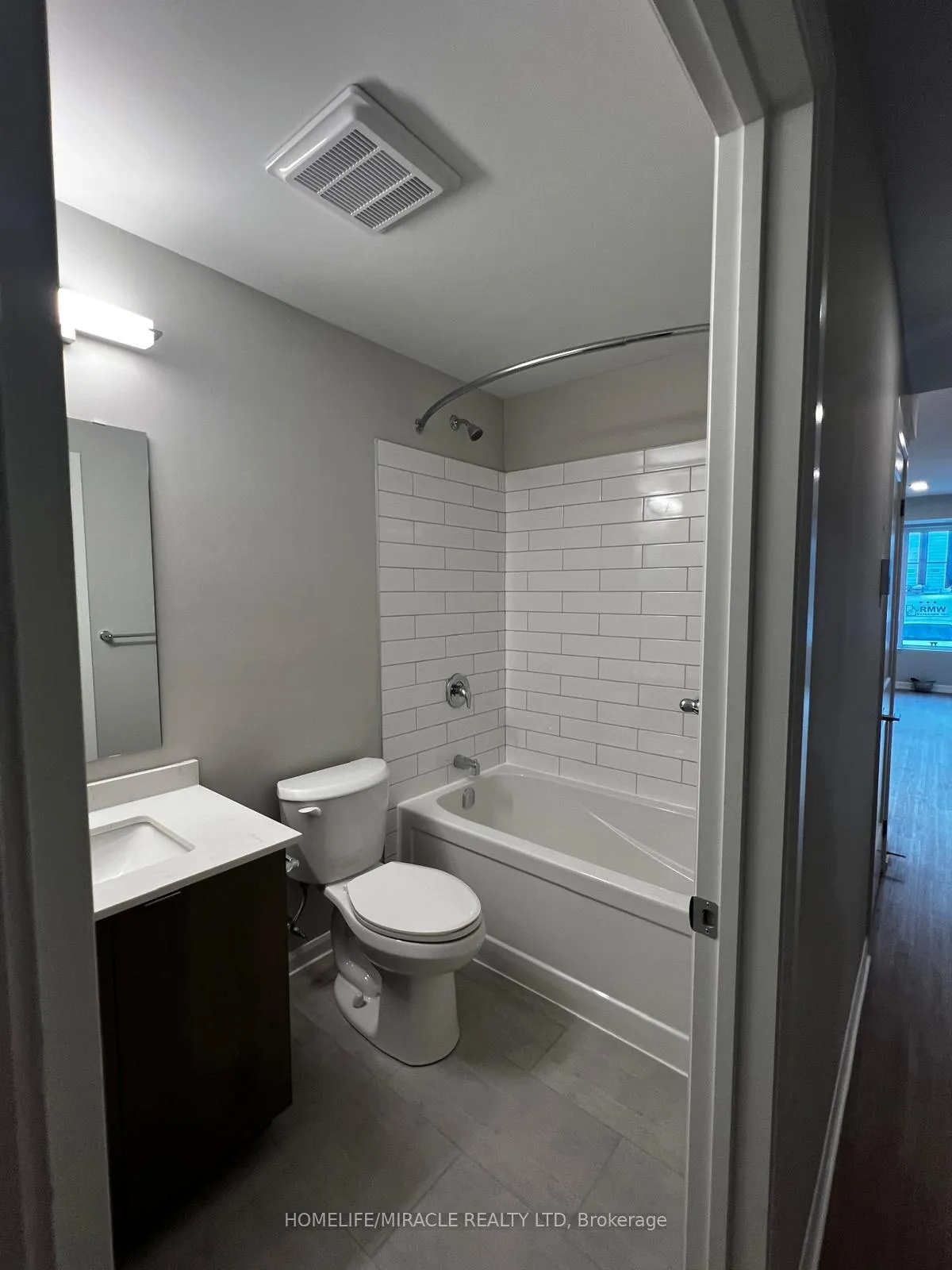 Photo 13 of Unit 418, 708 Woolwich Street, Guelph, Riverside Park — HOMEH