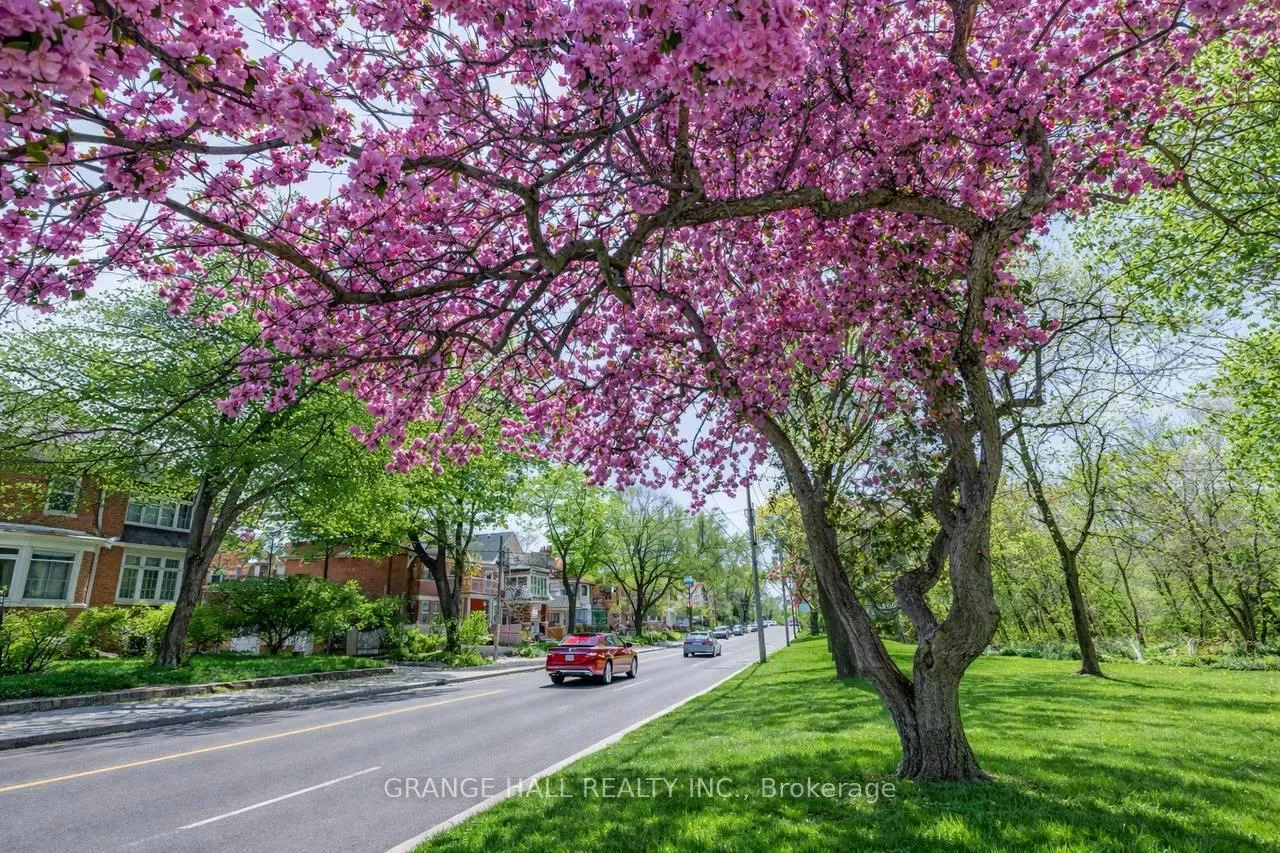 Photo 26 of 189 Parkside Drive, Toronto, High Park-Swansea — HOMEH